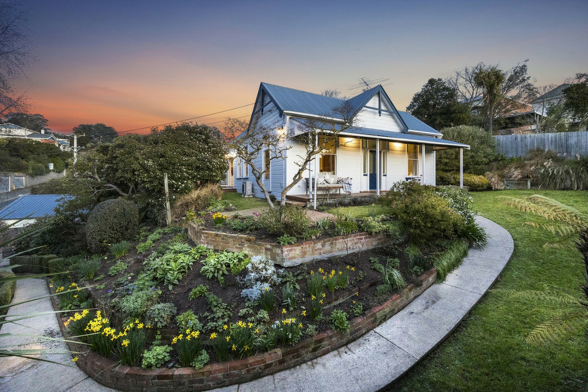 24 Cranston Street, ANDERSONS BAY