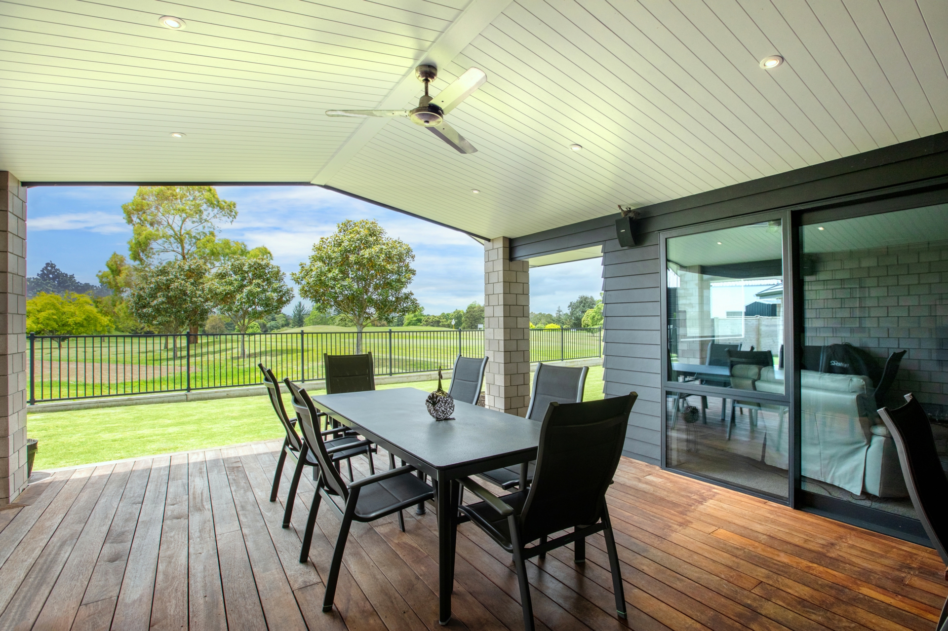 4 Augusta Place, MORRINSVILLE