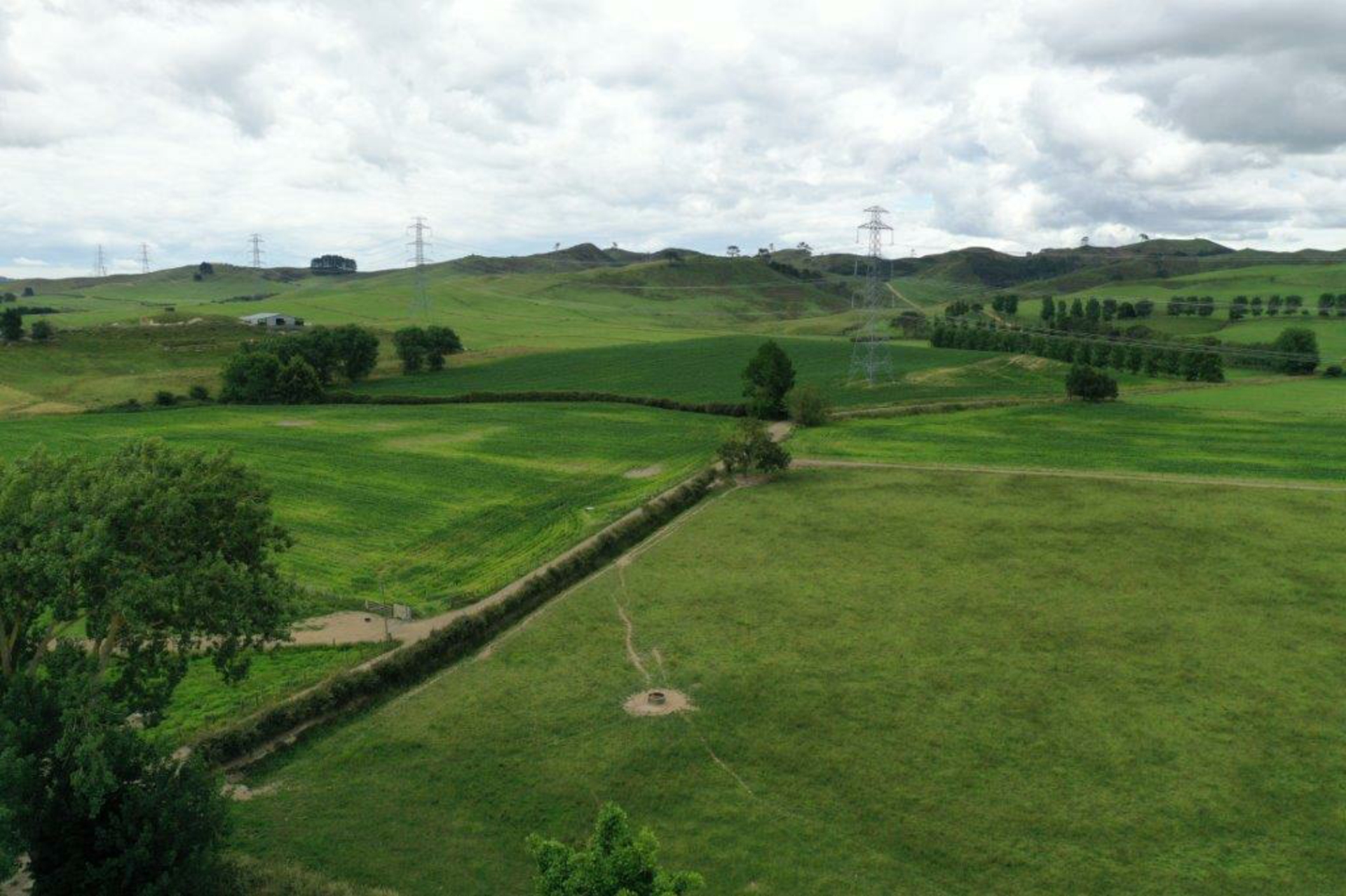 180 Manuel Road, TAUHEI