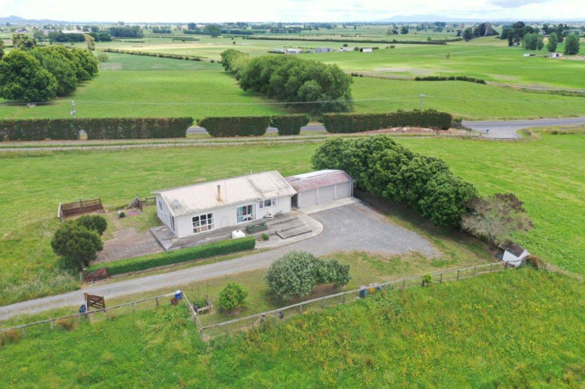 180 Manuel Road, TAUHEI