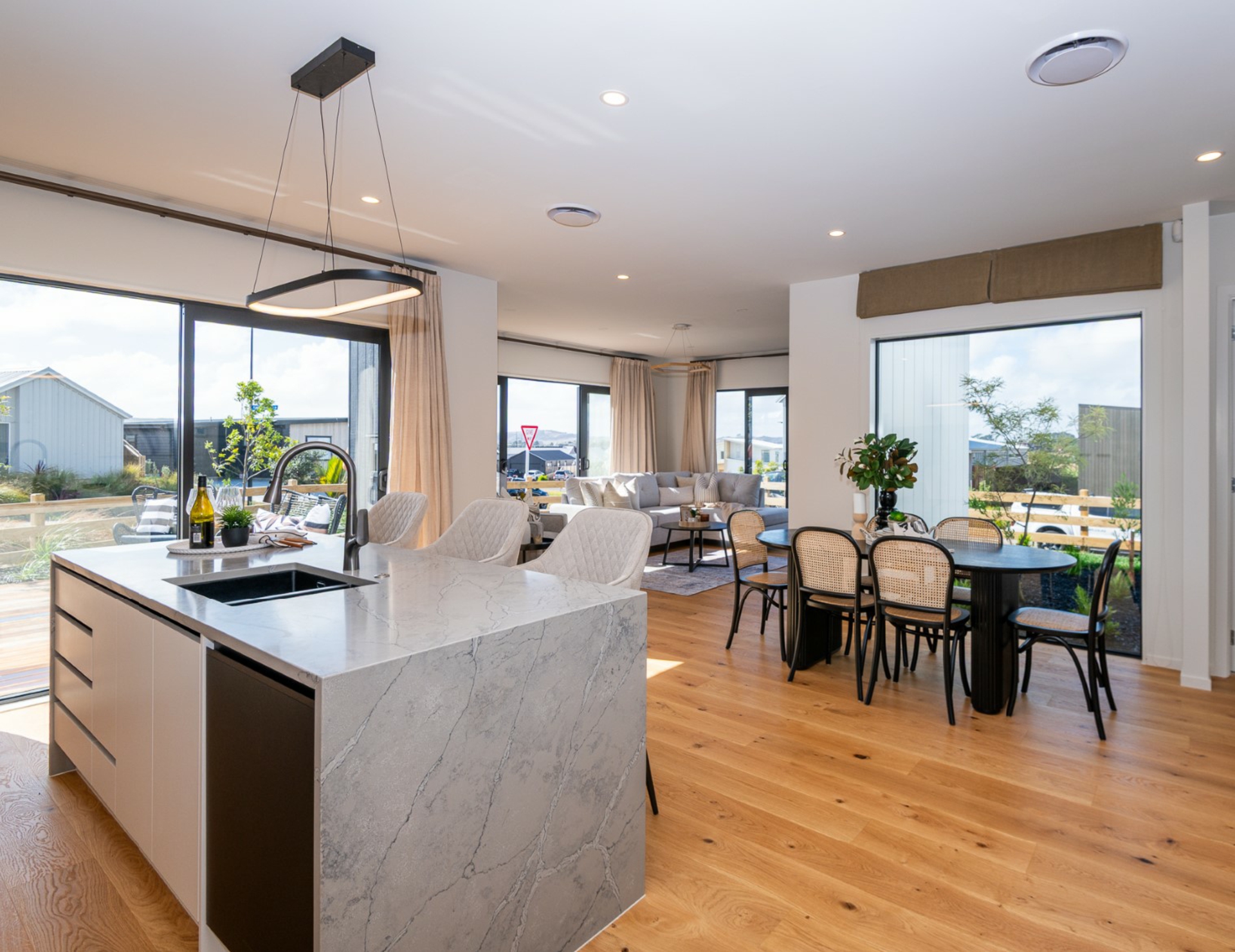 17 Tunarau Street, RAGLAN