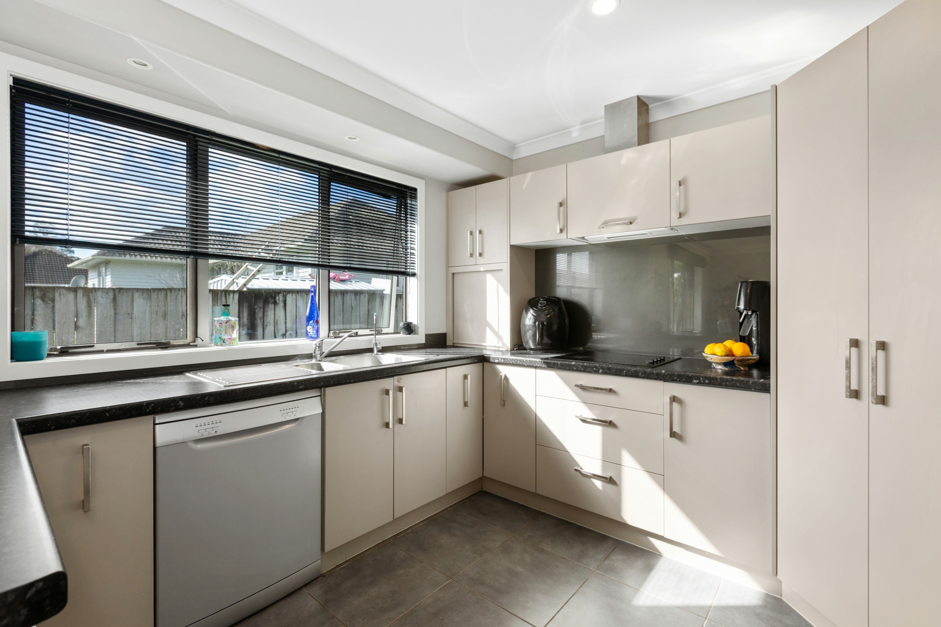 11 Woodlands Road, GORDONTON