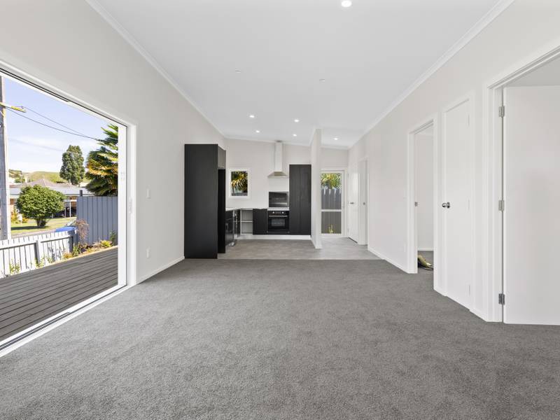 11 Little Street, TIRAU