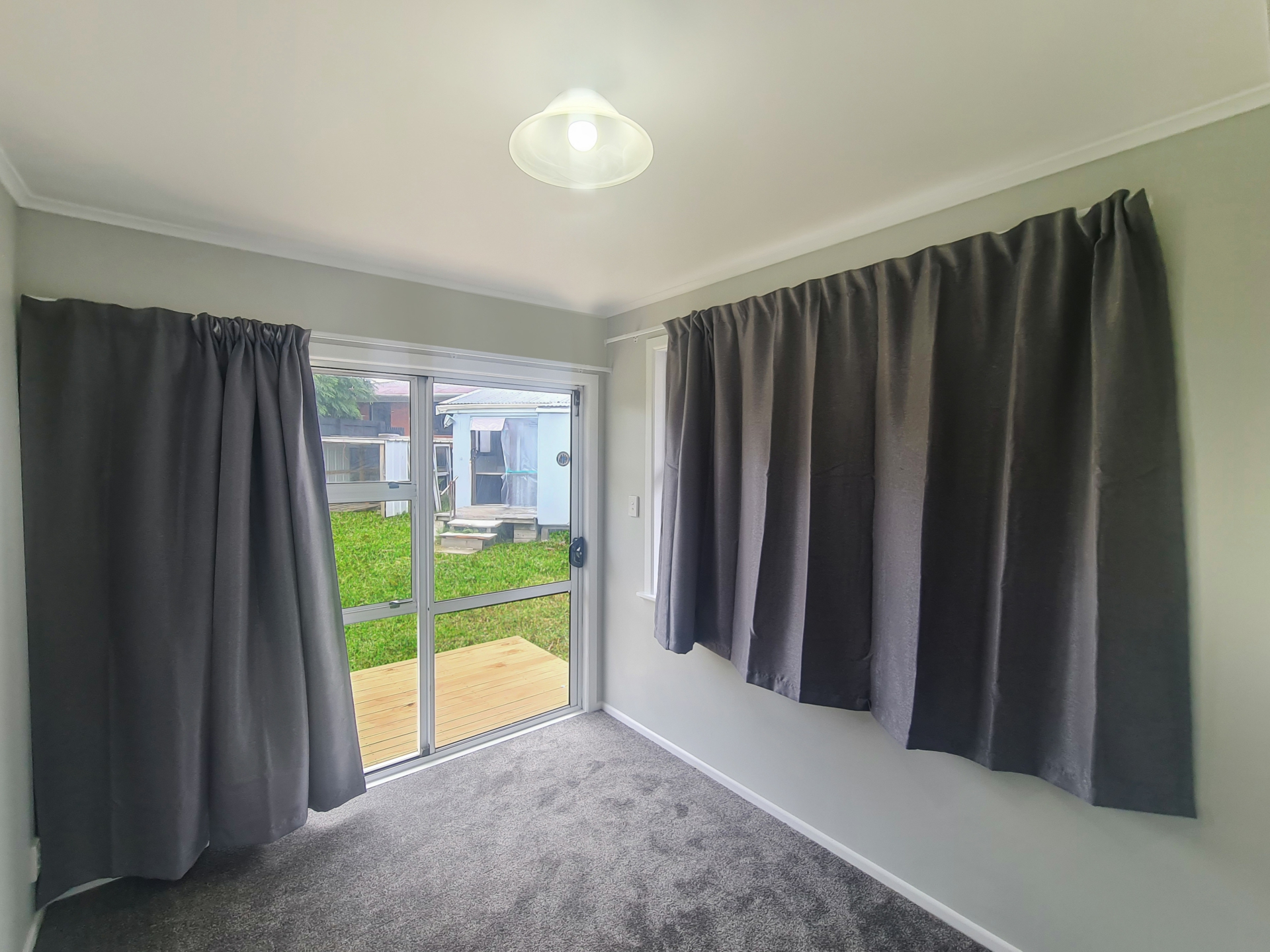 85 Edmund Road, MANGAKAKAHI