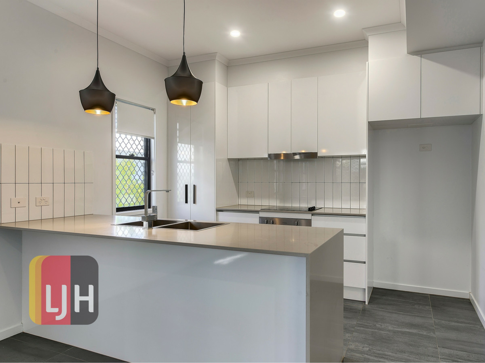 23/33 Henderson Road, EVERTON HILLS