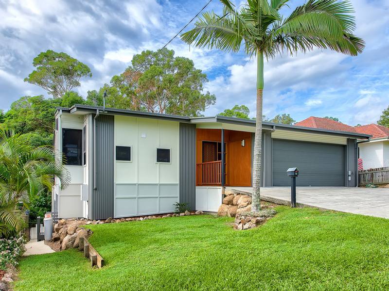 18 Eveleigh Street, Arana Hills