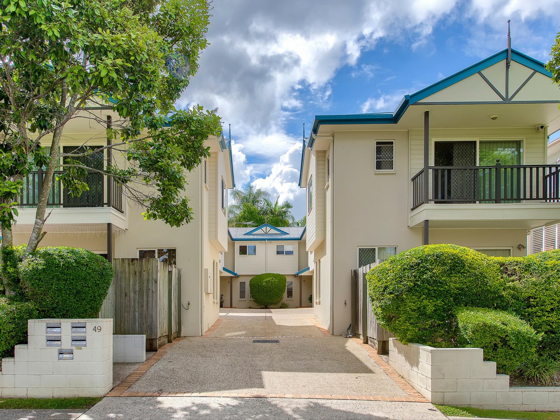 4/49 Bonney Avenue Clayfield QLD