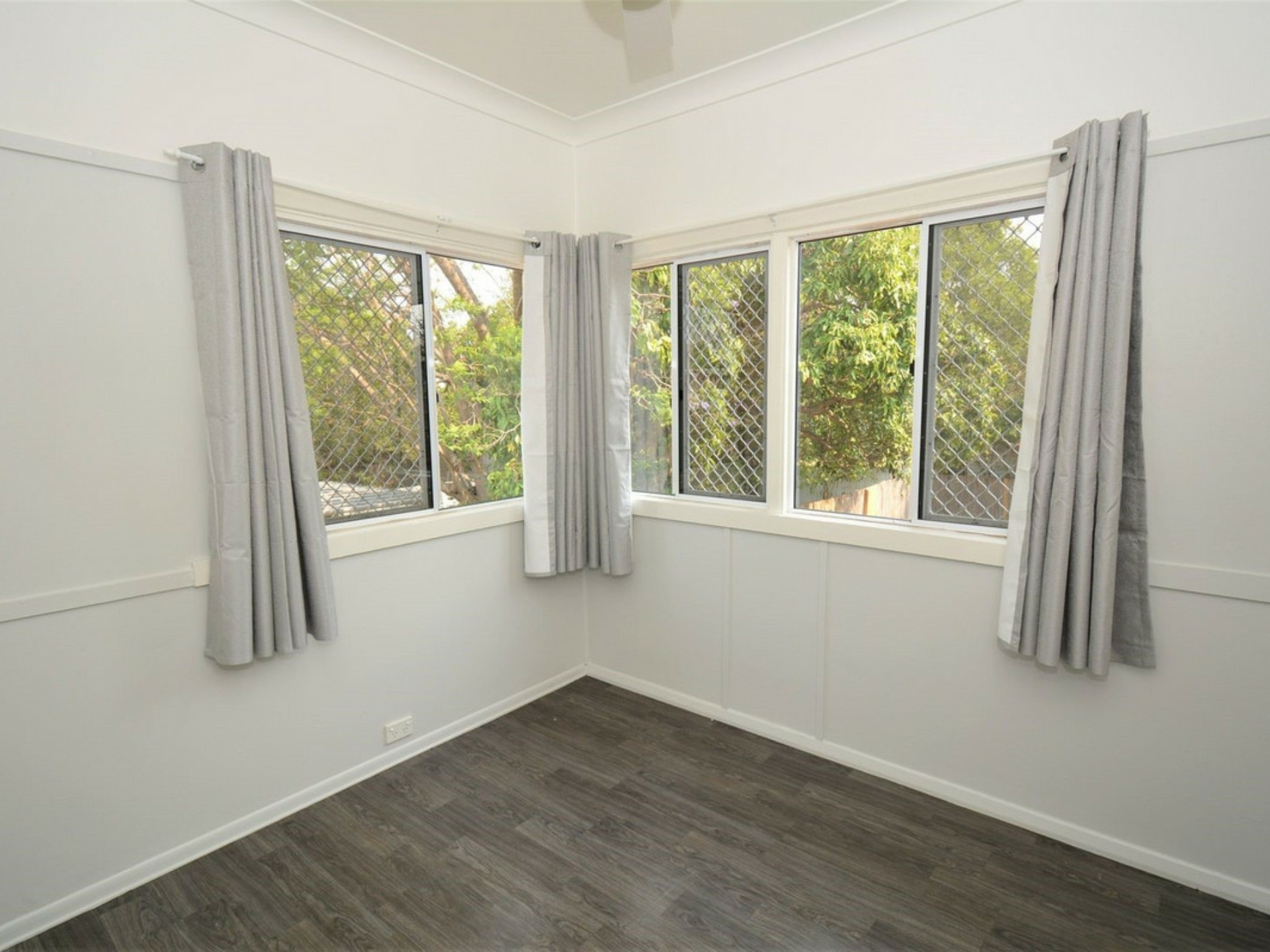 112 Moree Street, STAFFORD HEIGHTS
