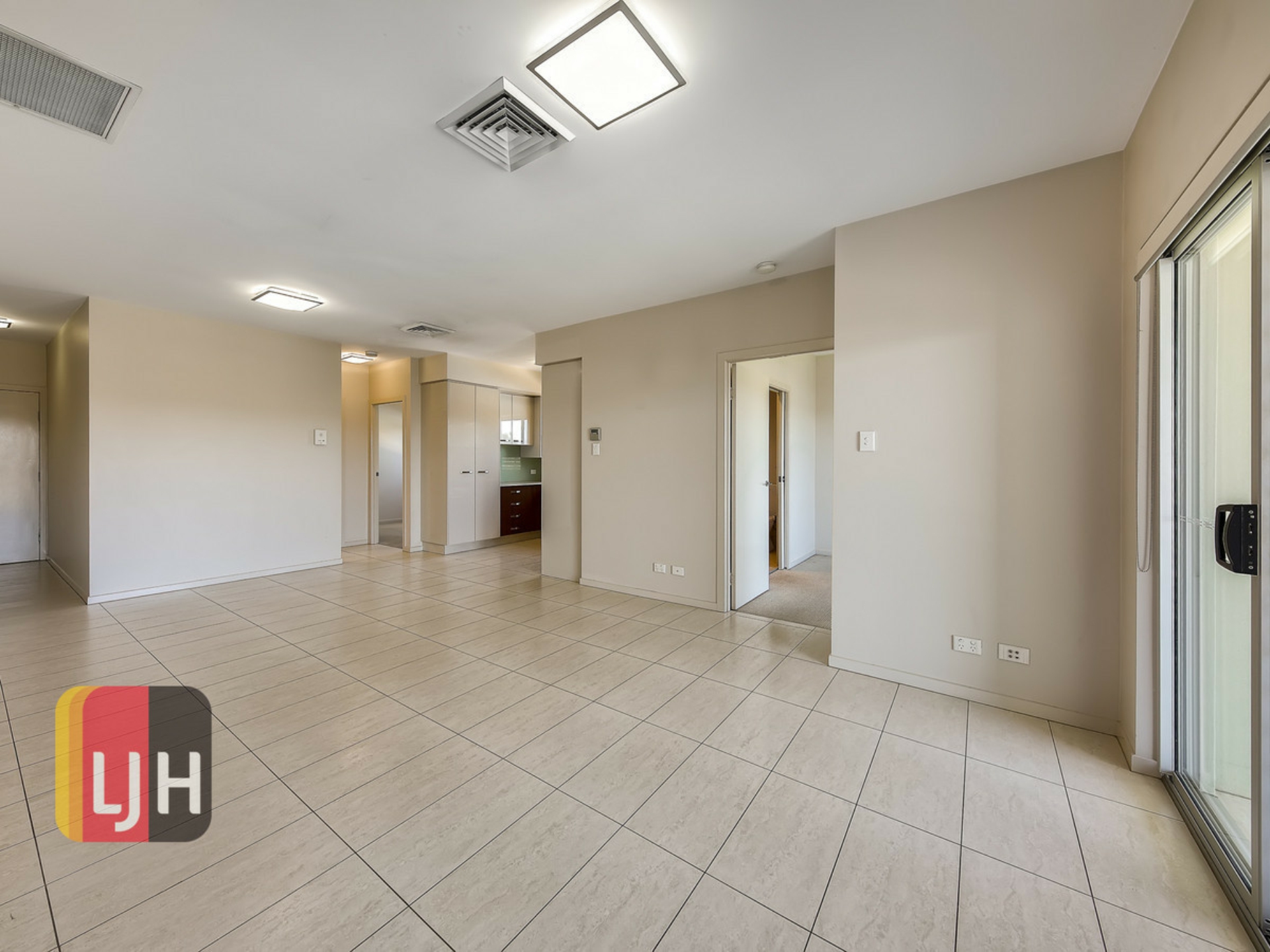 9/9 Zenith Avenue, CHERMSIDE