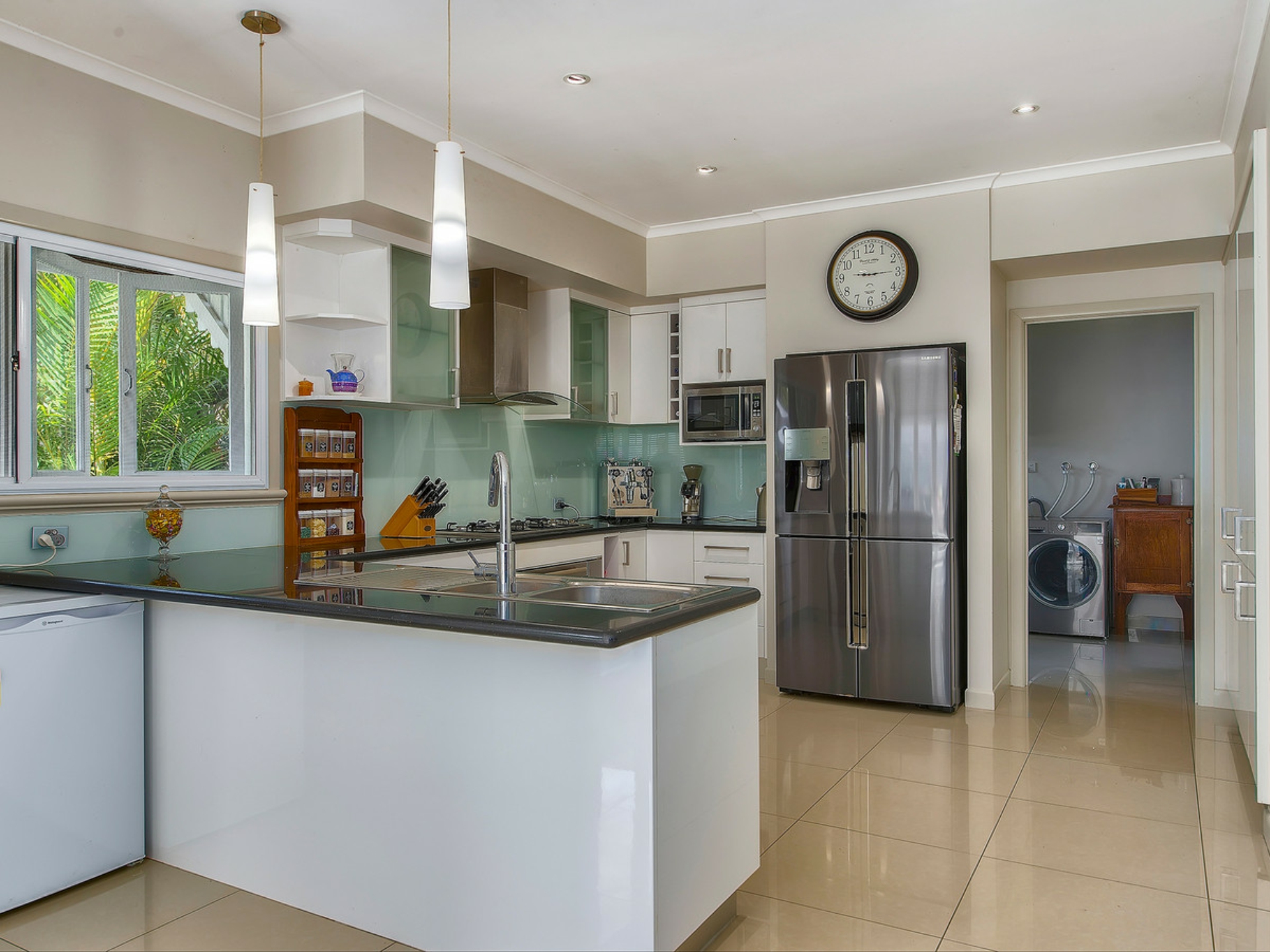 41 Tenth Avenue, KEDRON