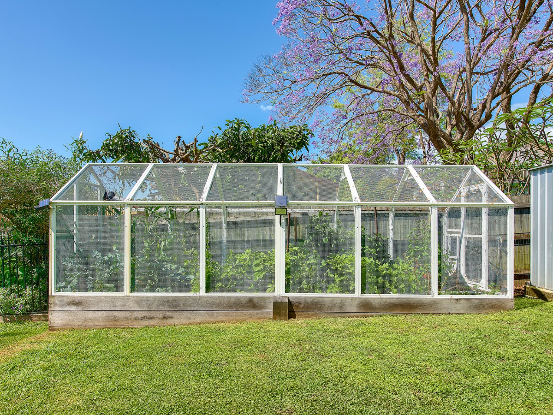 41 Tenth Avenue, KEDRON