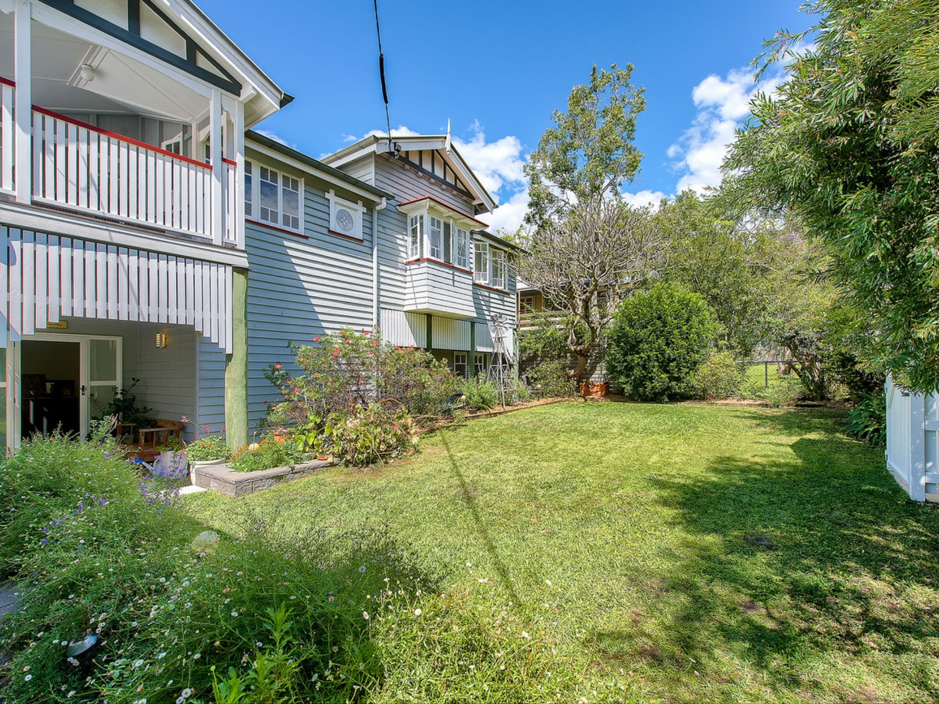 41 Tenth Avenue, KEDRON
