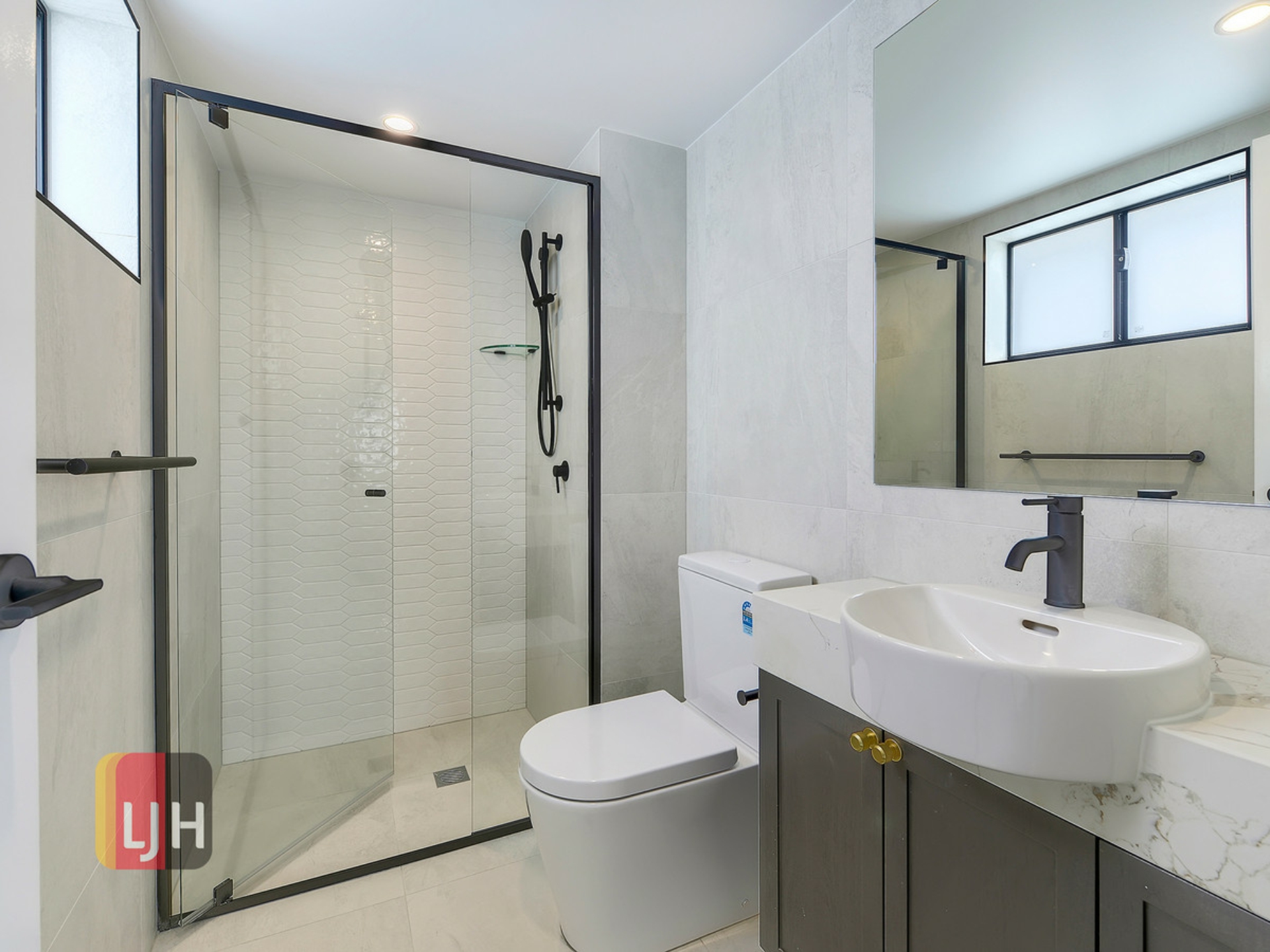 24/21 Sparkes Street, CHERMSIDE