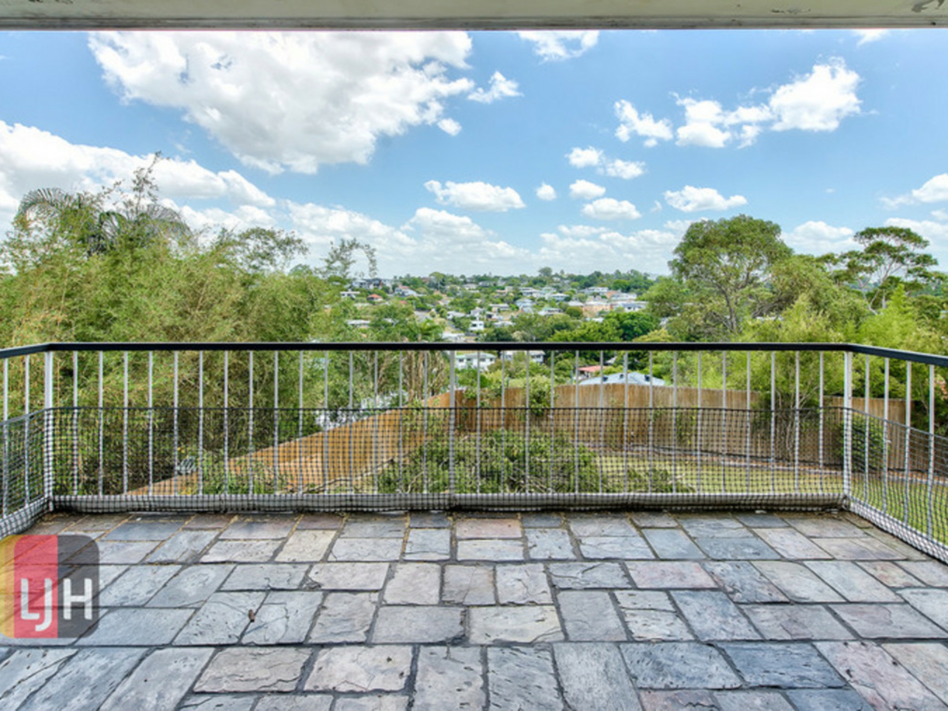 8 Belfort Street, STAFFORD HEIGHTS