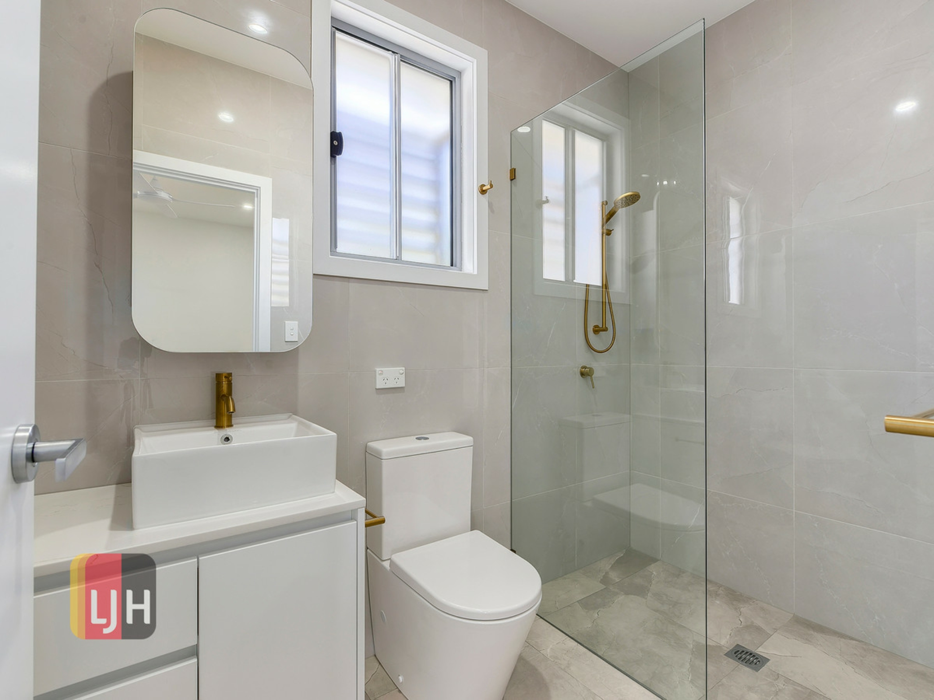 1/117 Haig Street, GORDON PARK