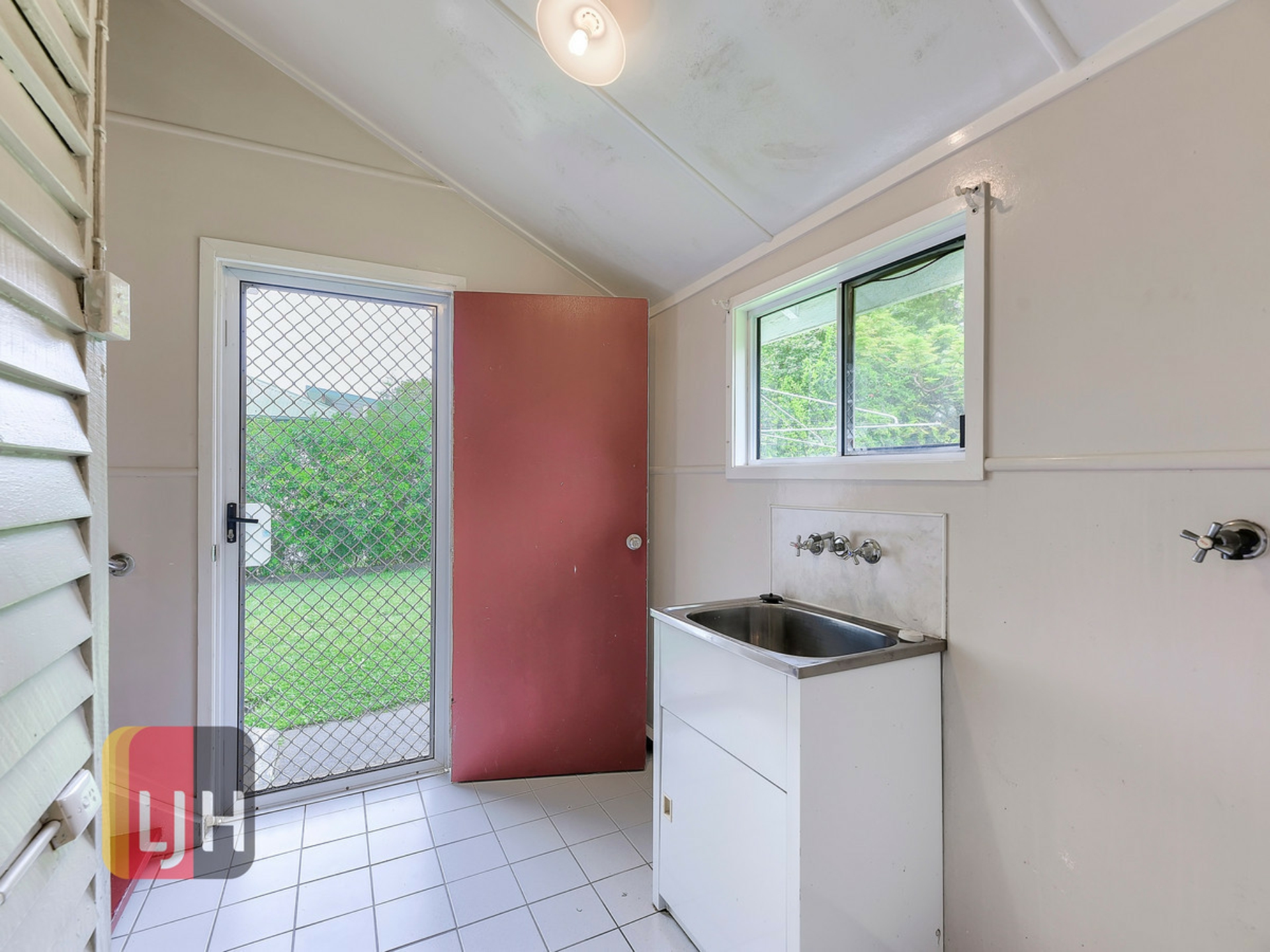 38 Hoolan Street, STAFFORD