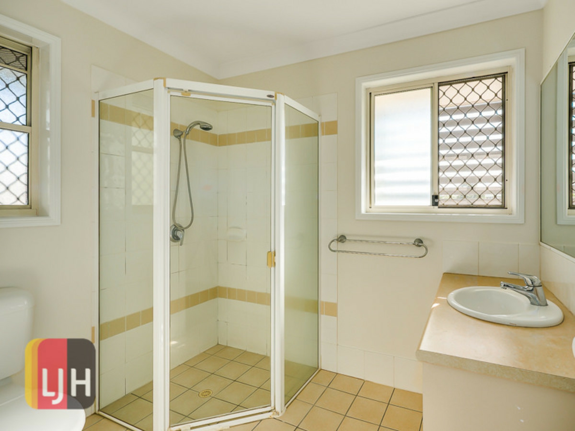 8/48 Thistle Street, LUTWYCHE