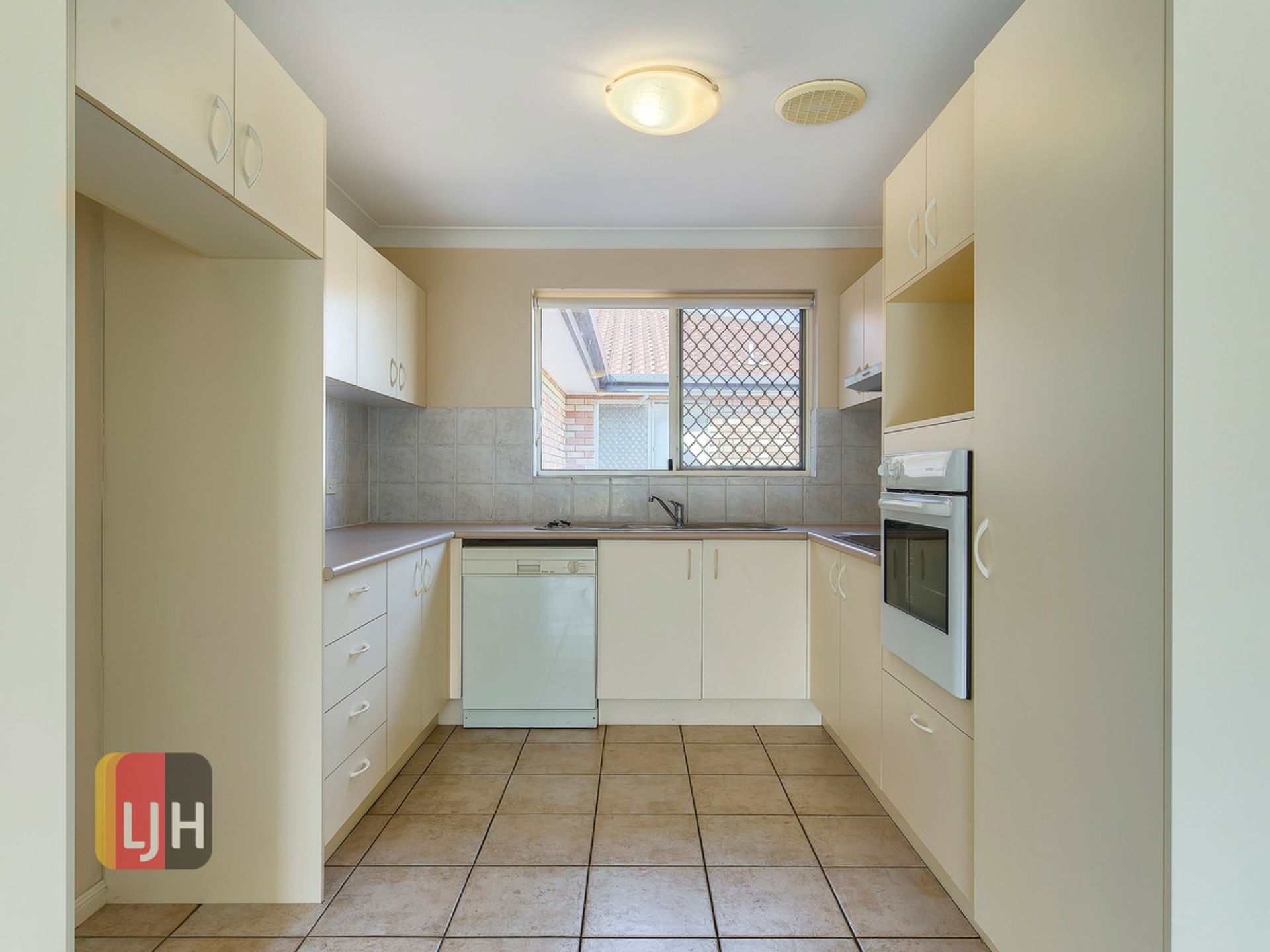 6/16 Wallace Street, CHERMSIDE