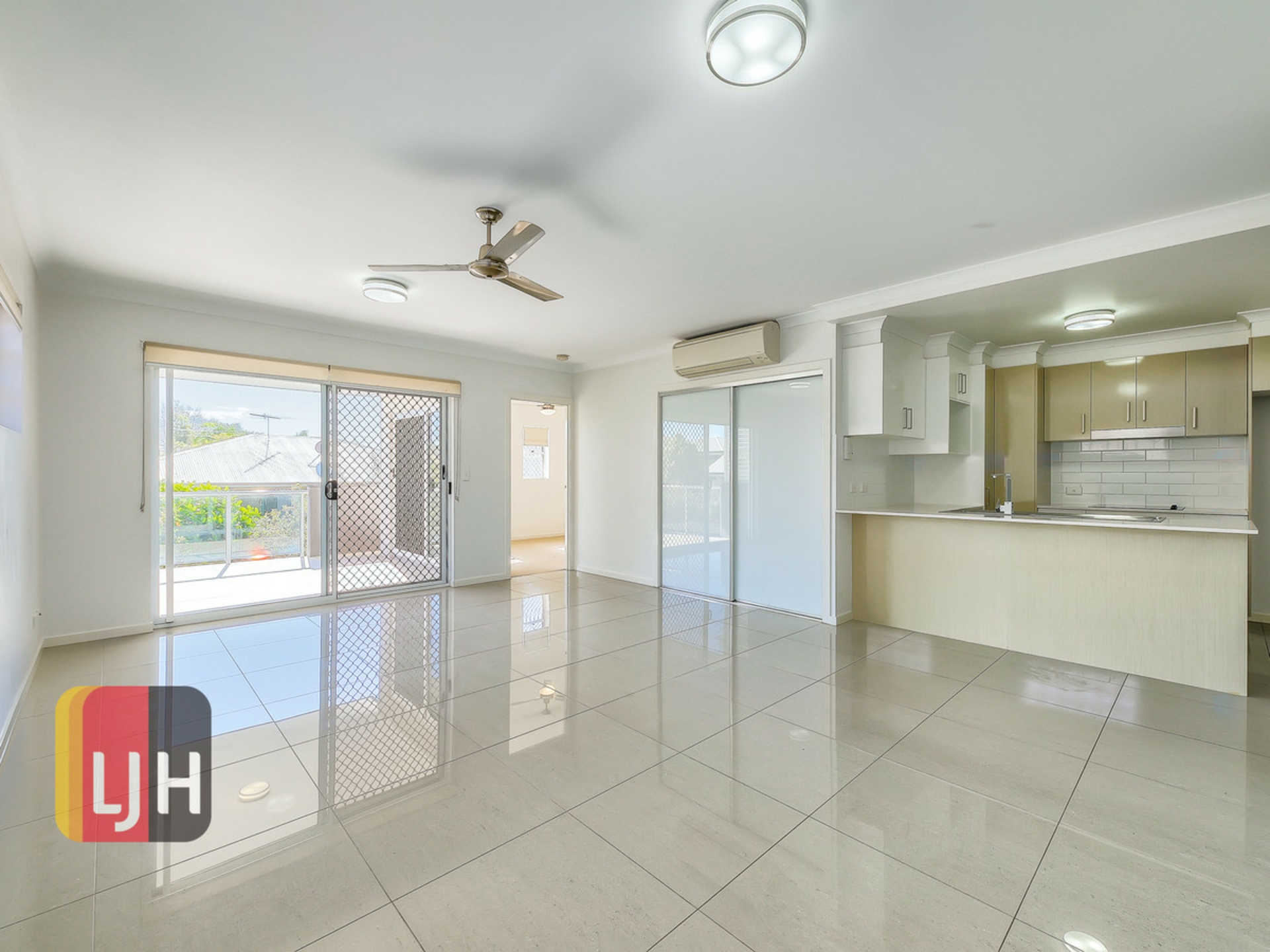 8/12 Noble Street, CLAYFIELD