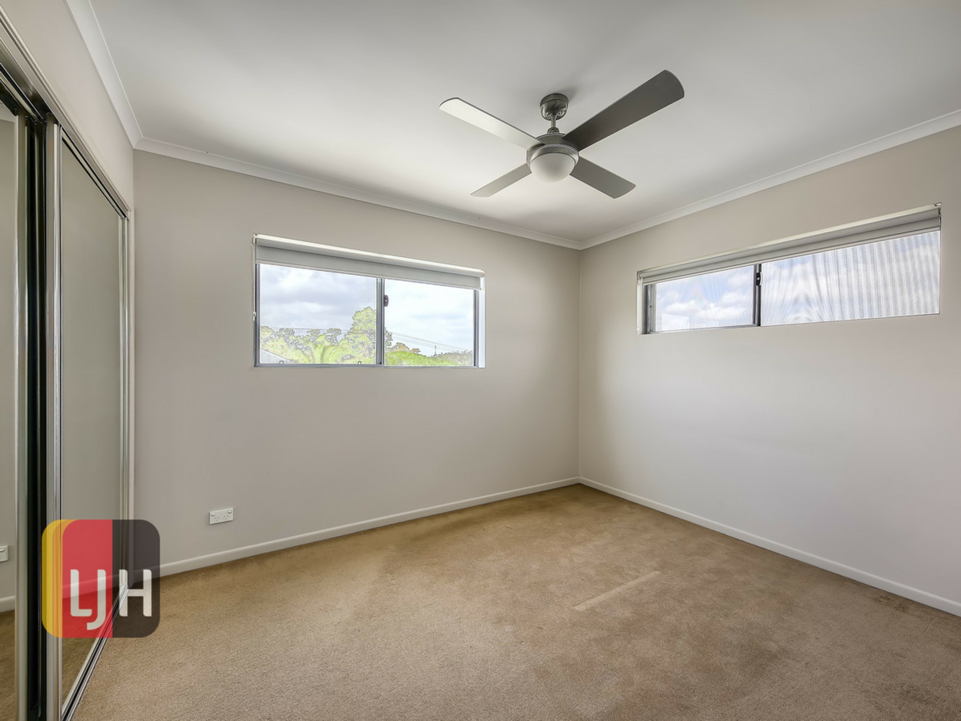 203/9 Rhodes Street, STAFFORD