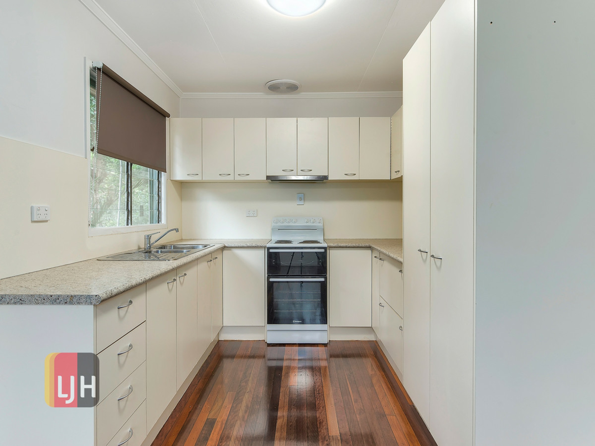 42 Hibiscus Street, EVERTON HILLS