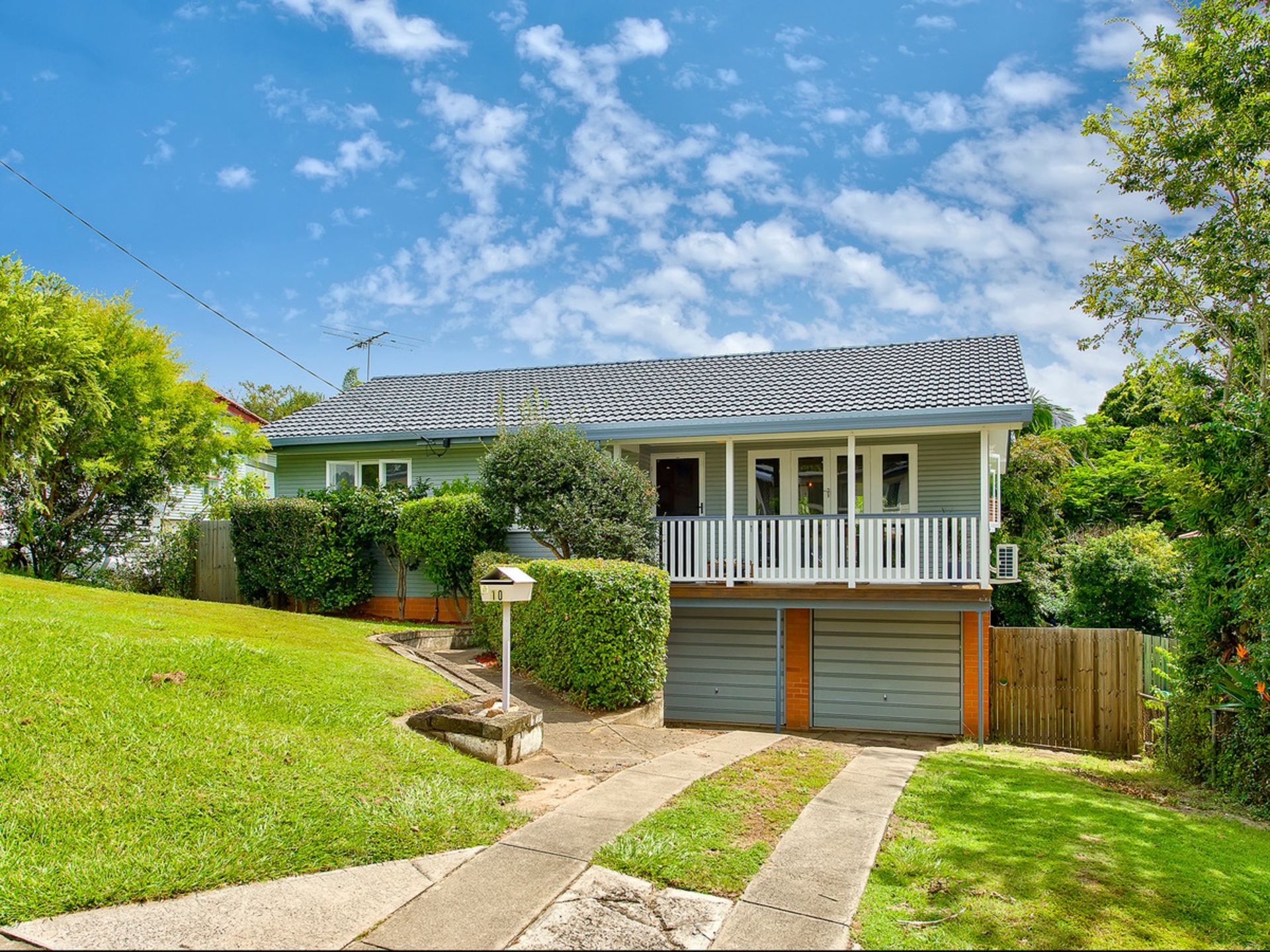 10 Dalkeith Street, Chermside West