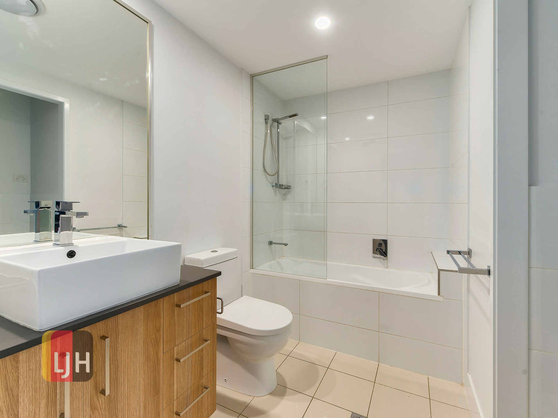 15/26-28 Western Avenue, CHERMSIDE