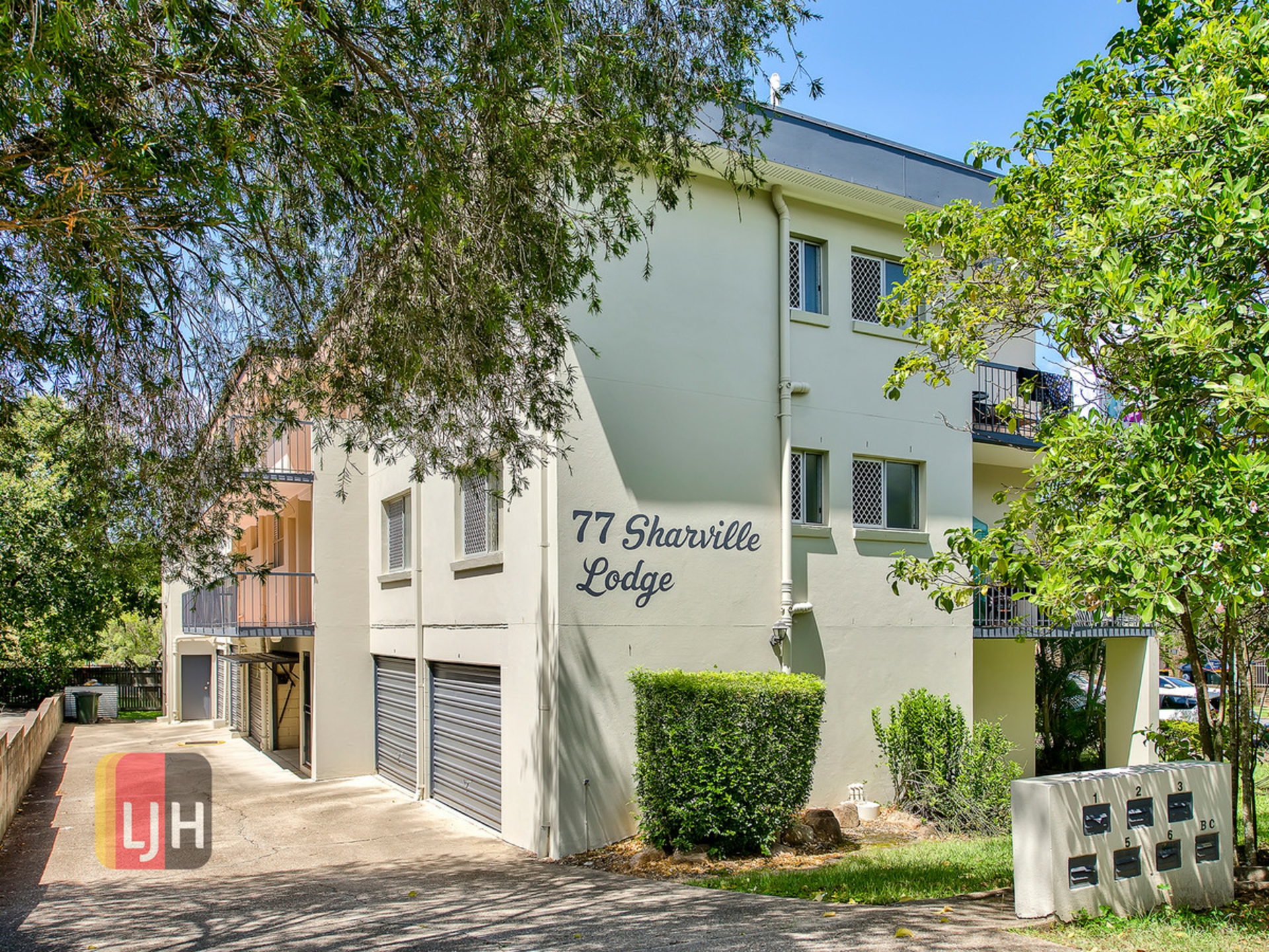 6/77 Farnell Street, Chermside
