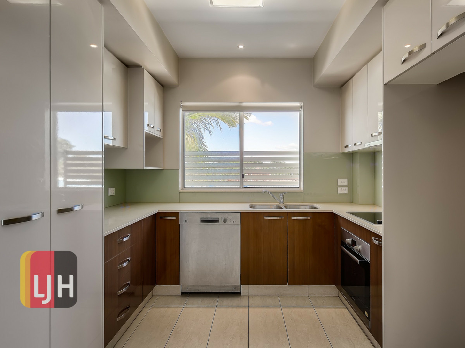 9/9 Zenith Avenue, CHERMSIDE