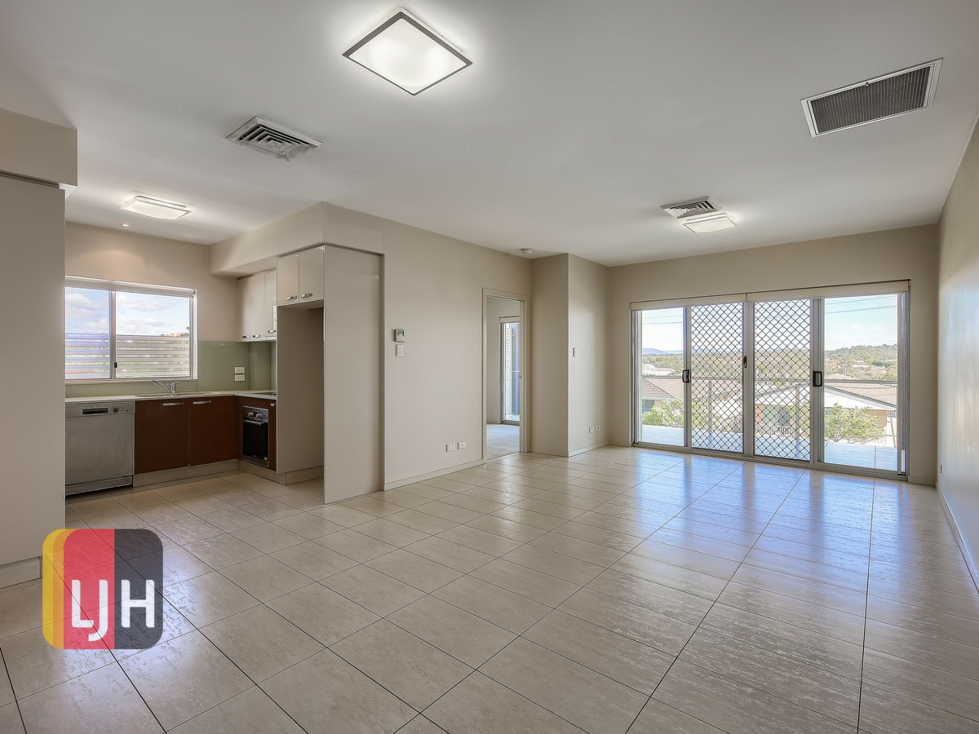9/9 Zenith Avenue, CHERMSIDE