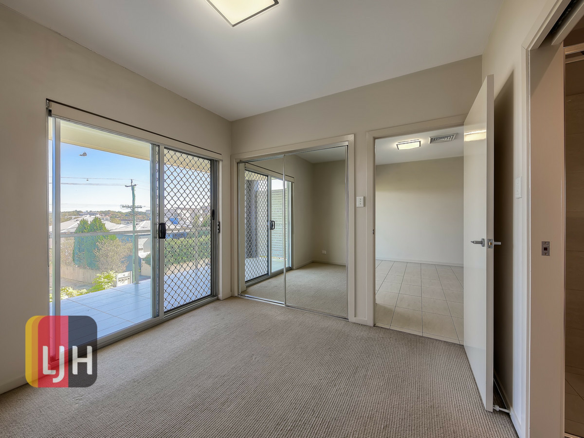 9/9 Zenith Avenue, CHERMSIDE