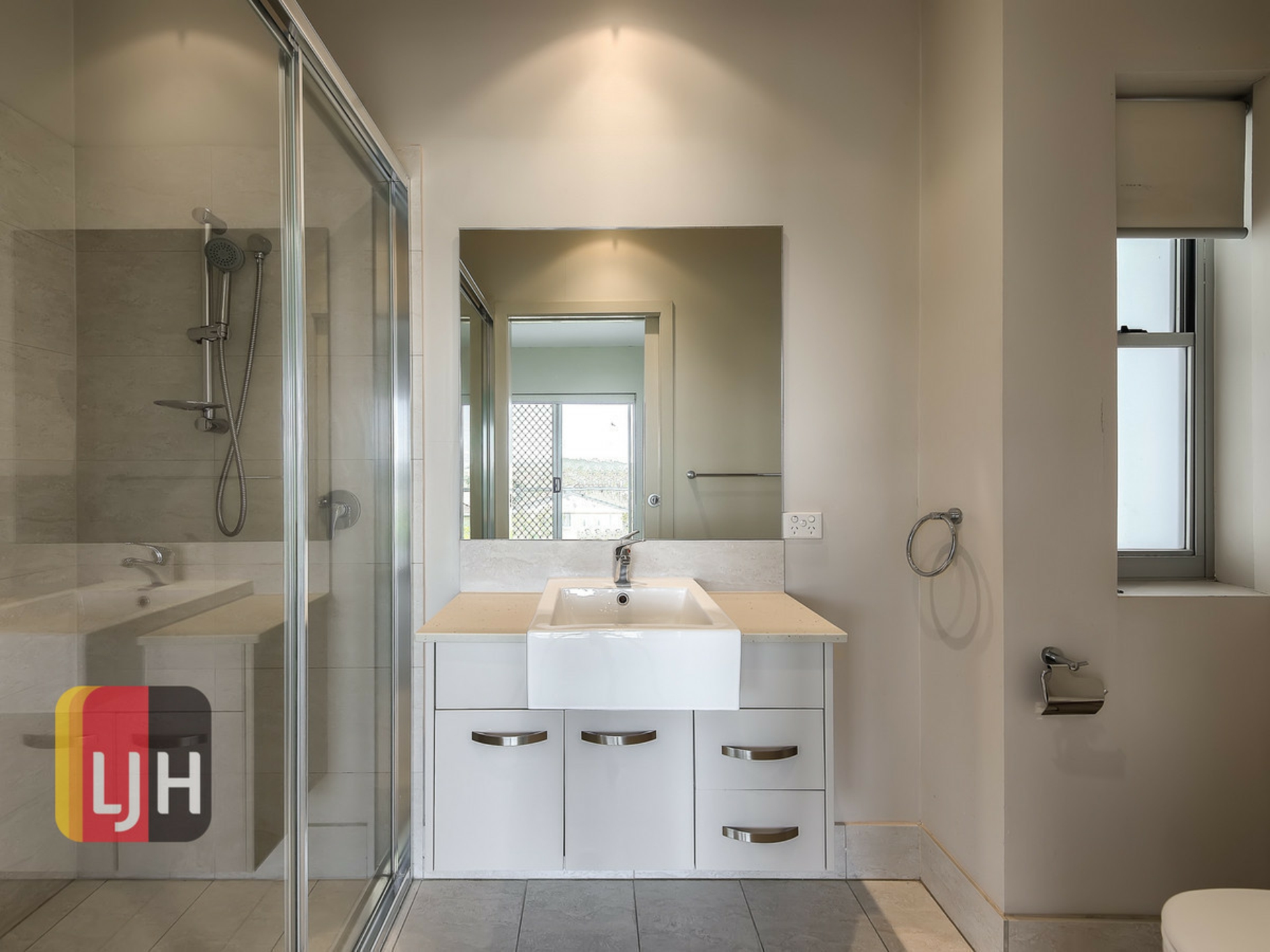 9/9 Zenith Avenue, CHERMSIDE