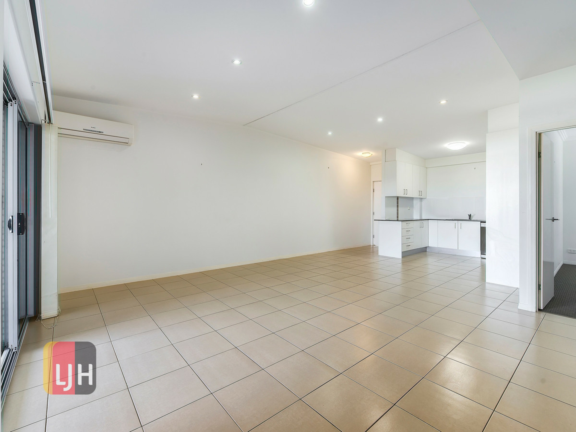 9/14 Battersby Street, ZILLMERE