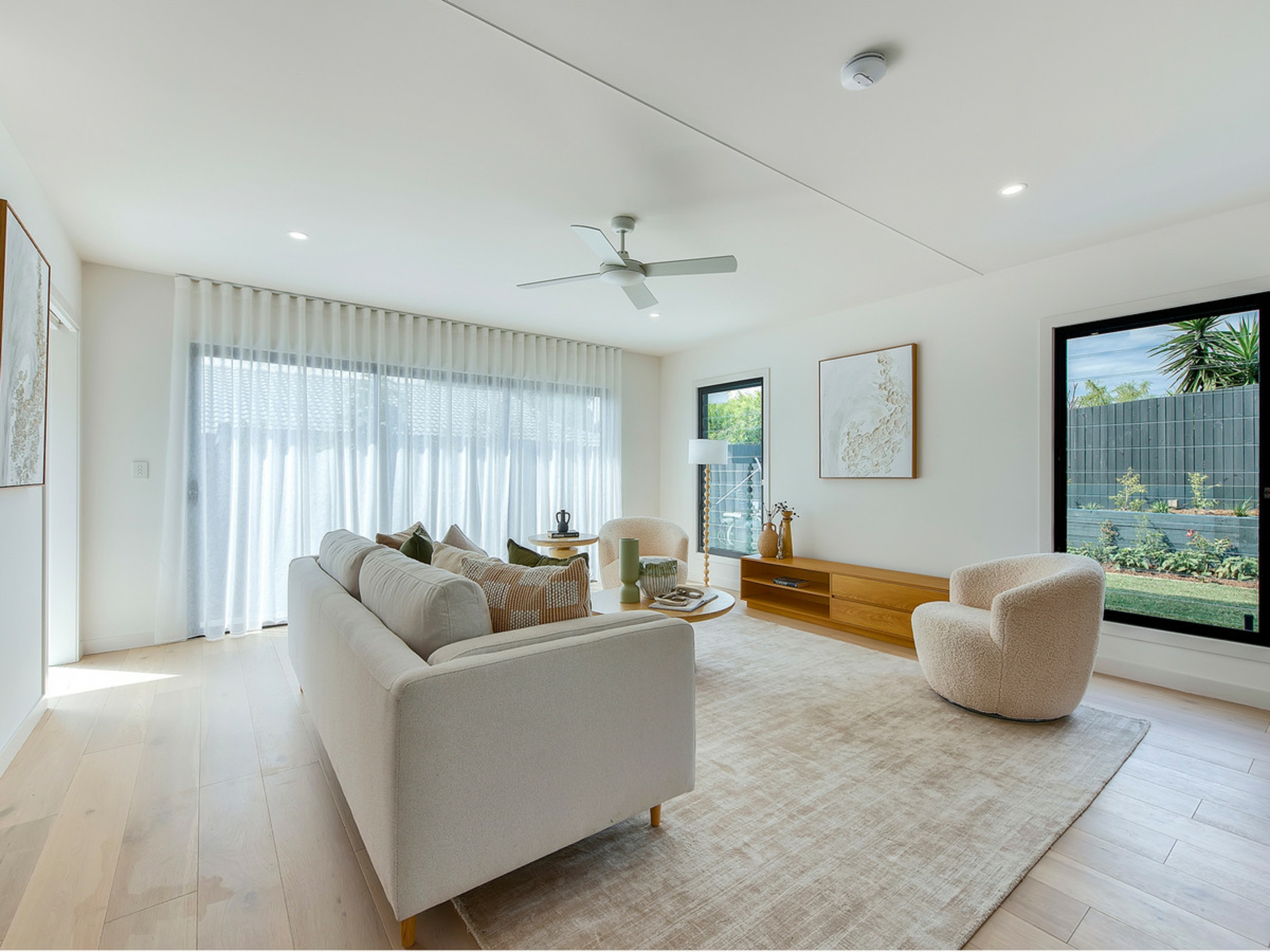 2,5,6/9 McKenzie Street, WINDSOR