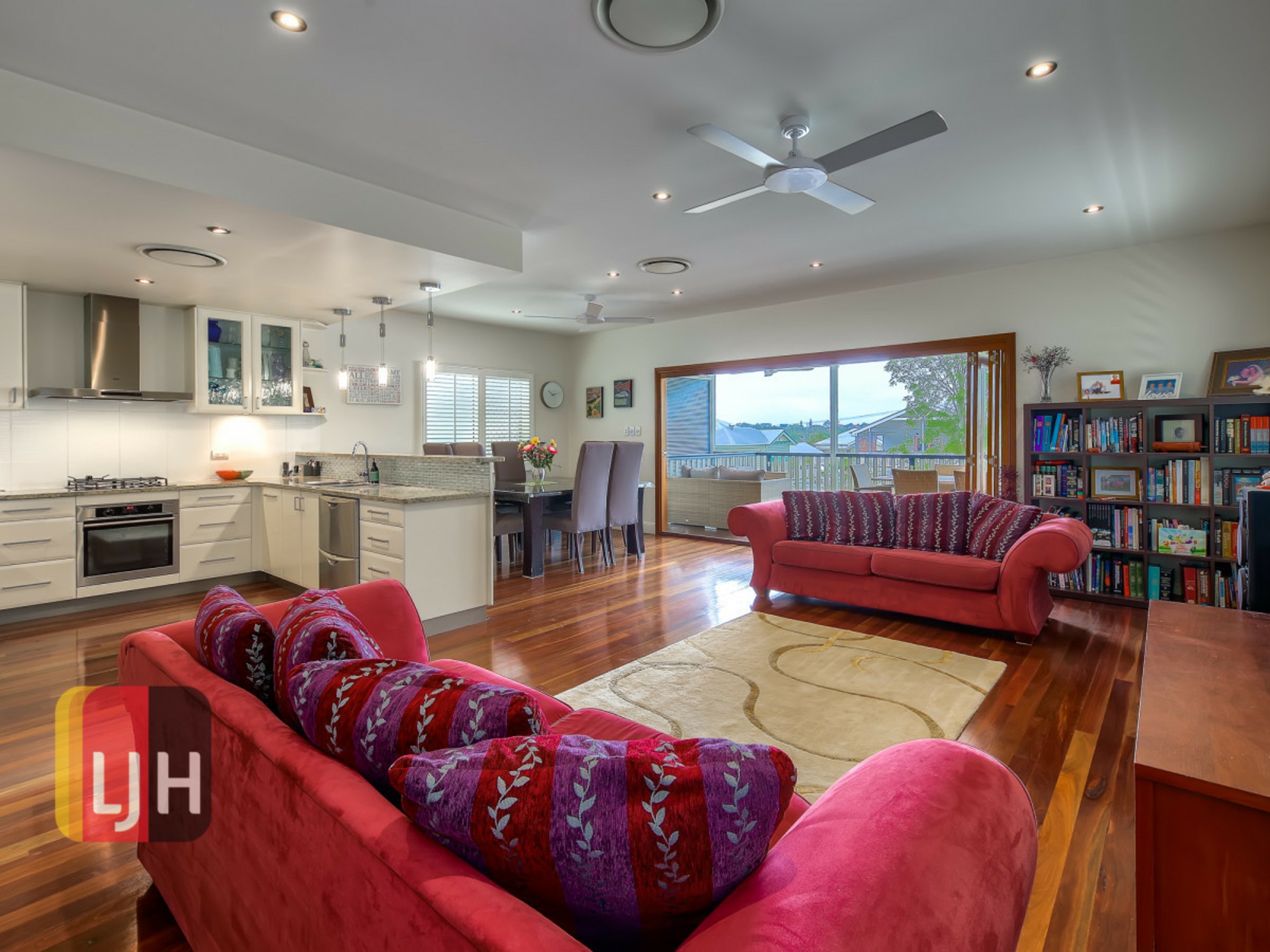 12 Eleventh Avenue, KEDRON