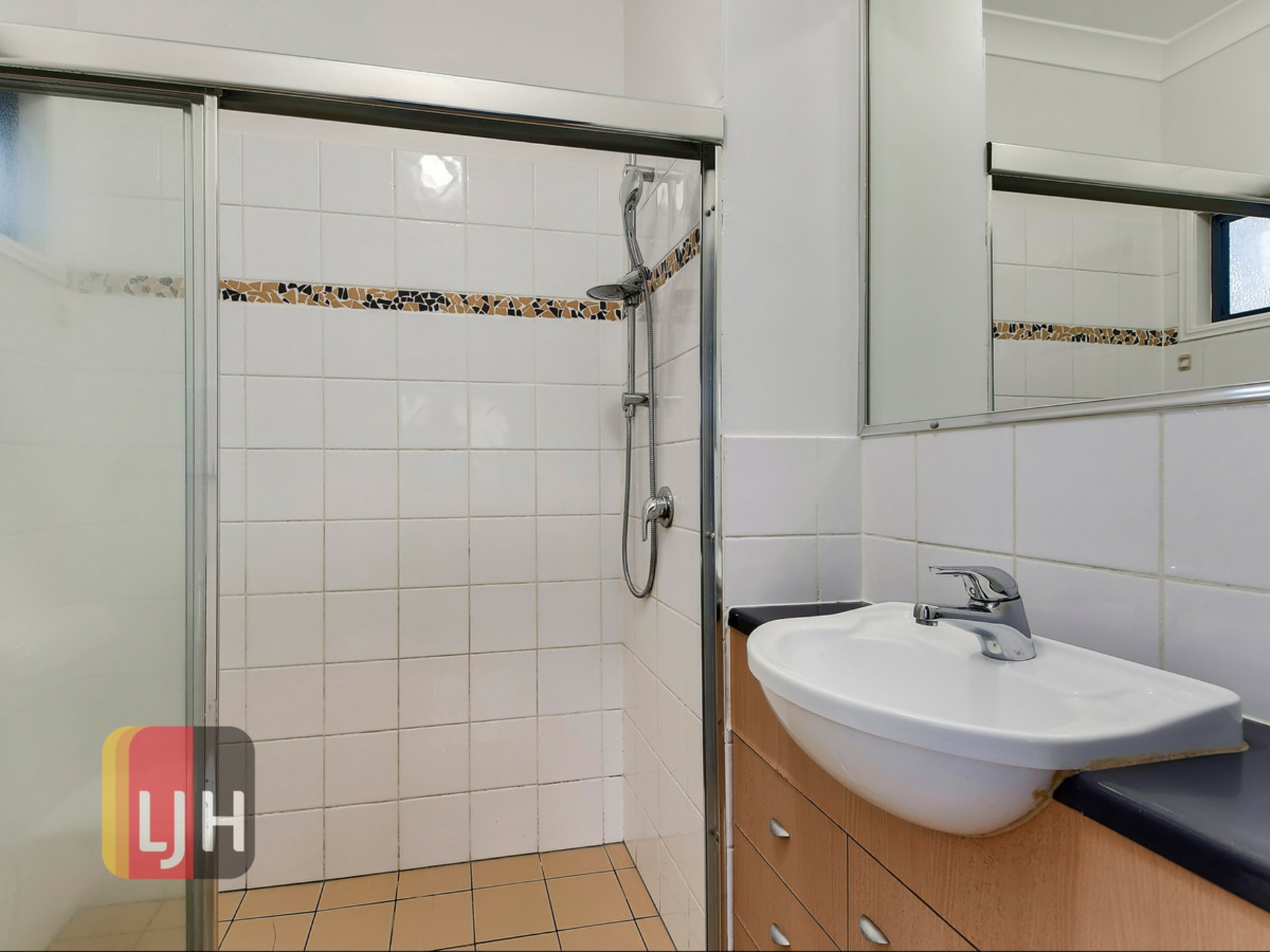 12/63 Barron Street, GORDON PARK