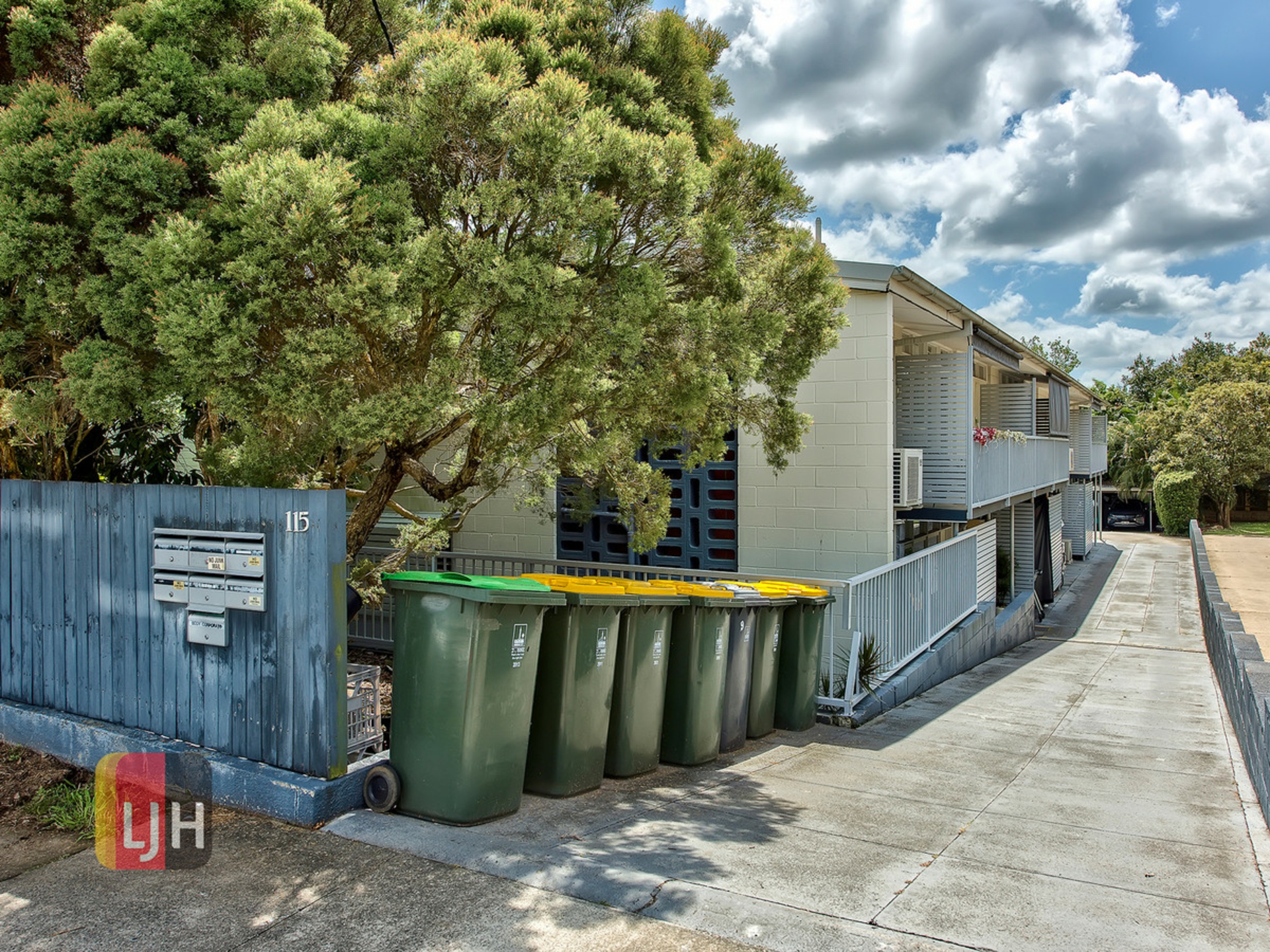 6/115 Kirkland Avenue, COORPAROO