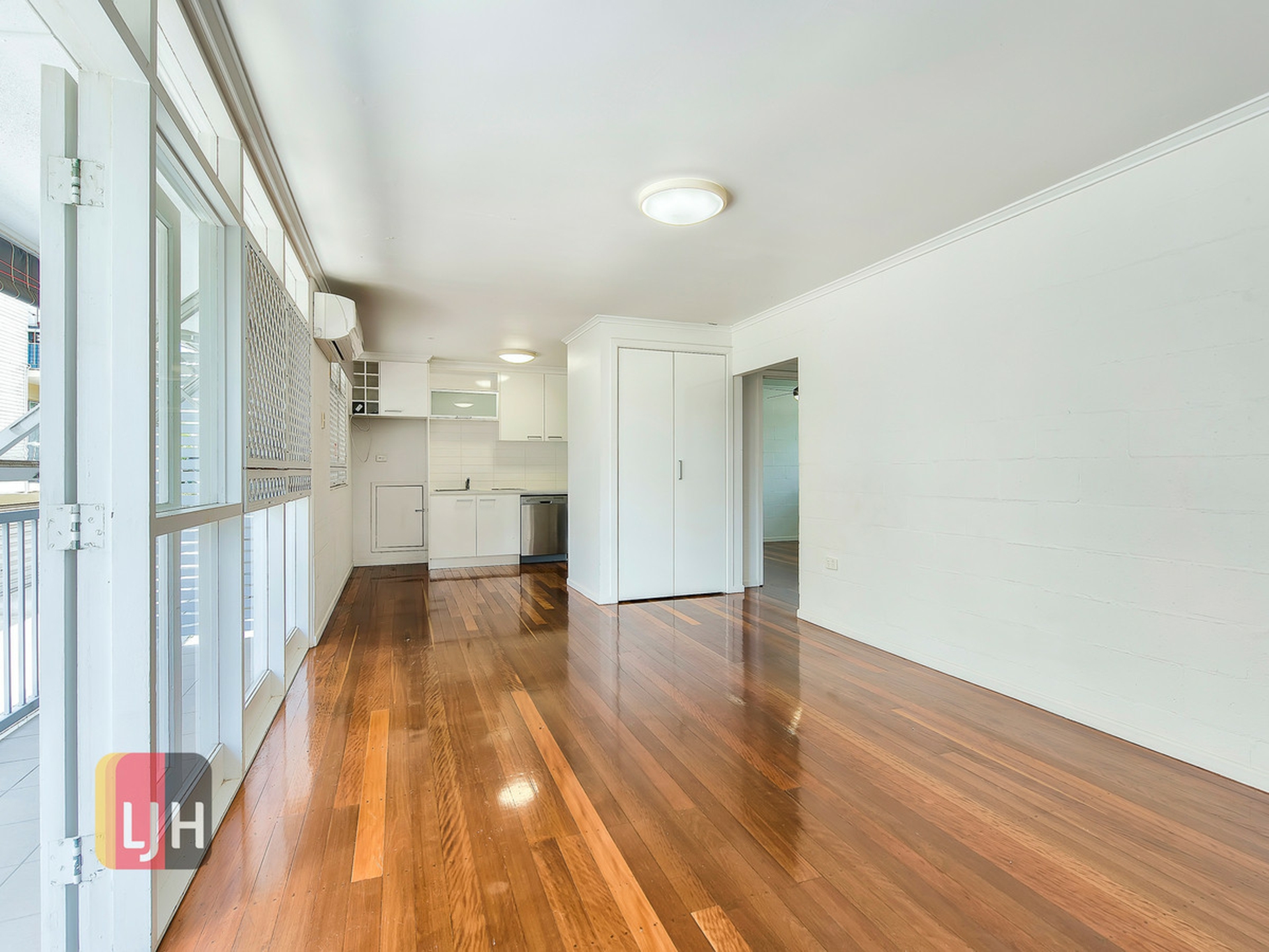 6/115 Kirkland Avenue, COORPAROO