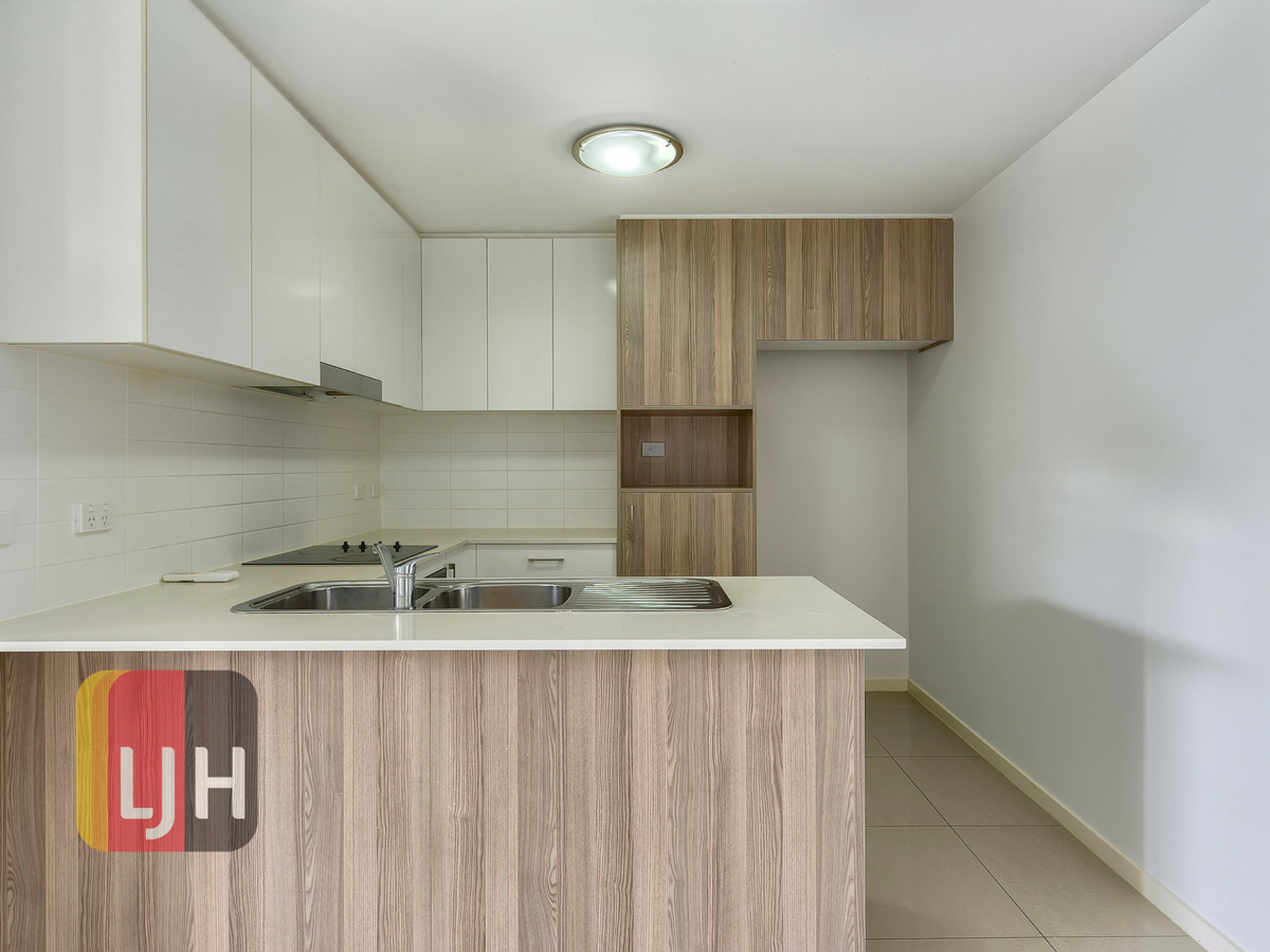 3/22 School Road, STAFFORD