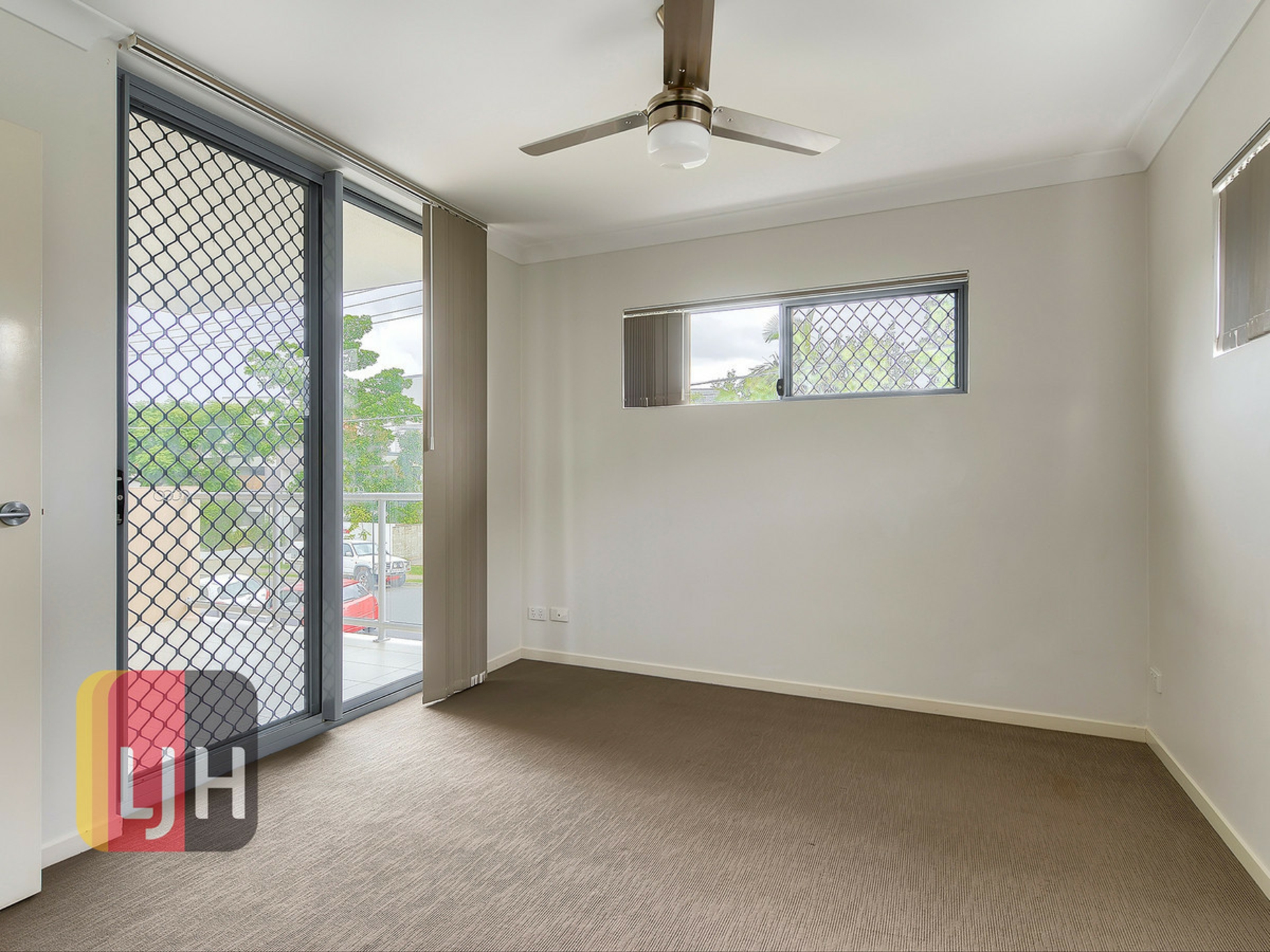3/22 School Road, STAFFORD