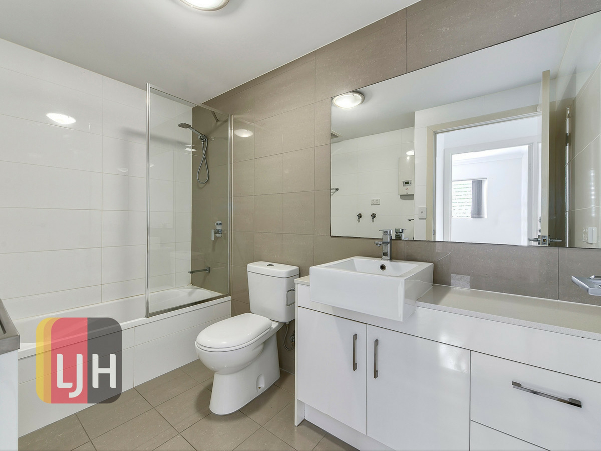 3/22 School Road, STAFFORD