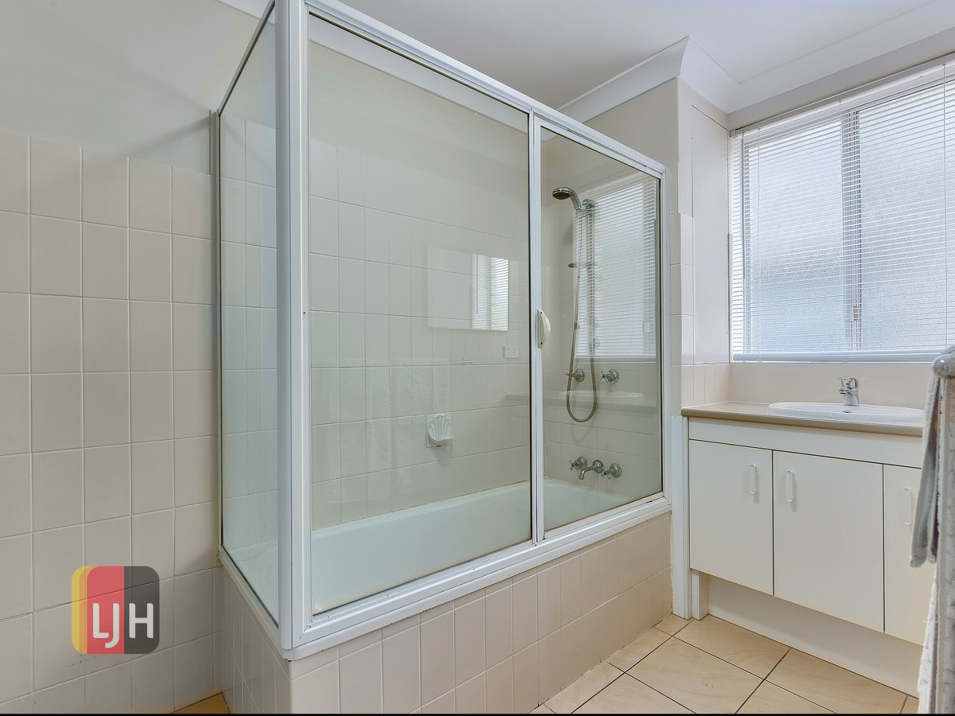 2/34 Lade Street, GAYTHORNE