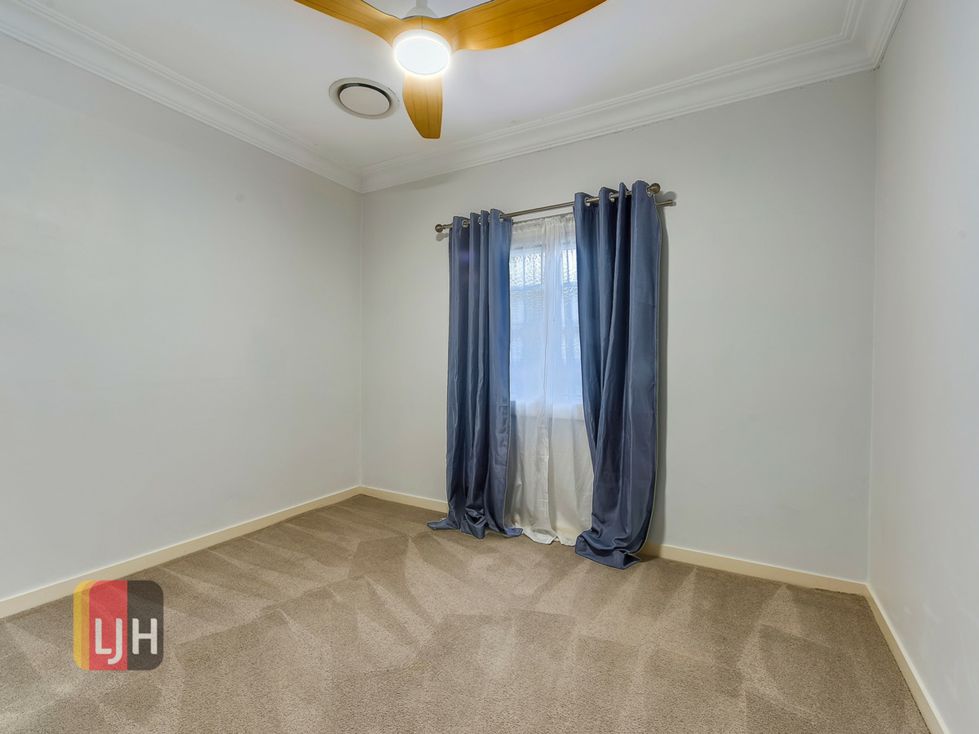 24 Tindal Street, GORDON PARK