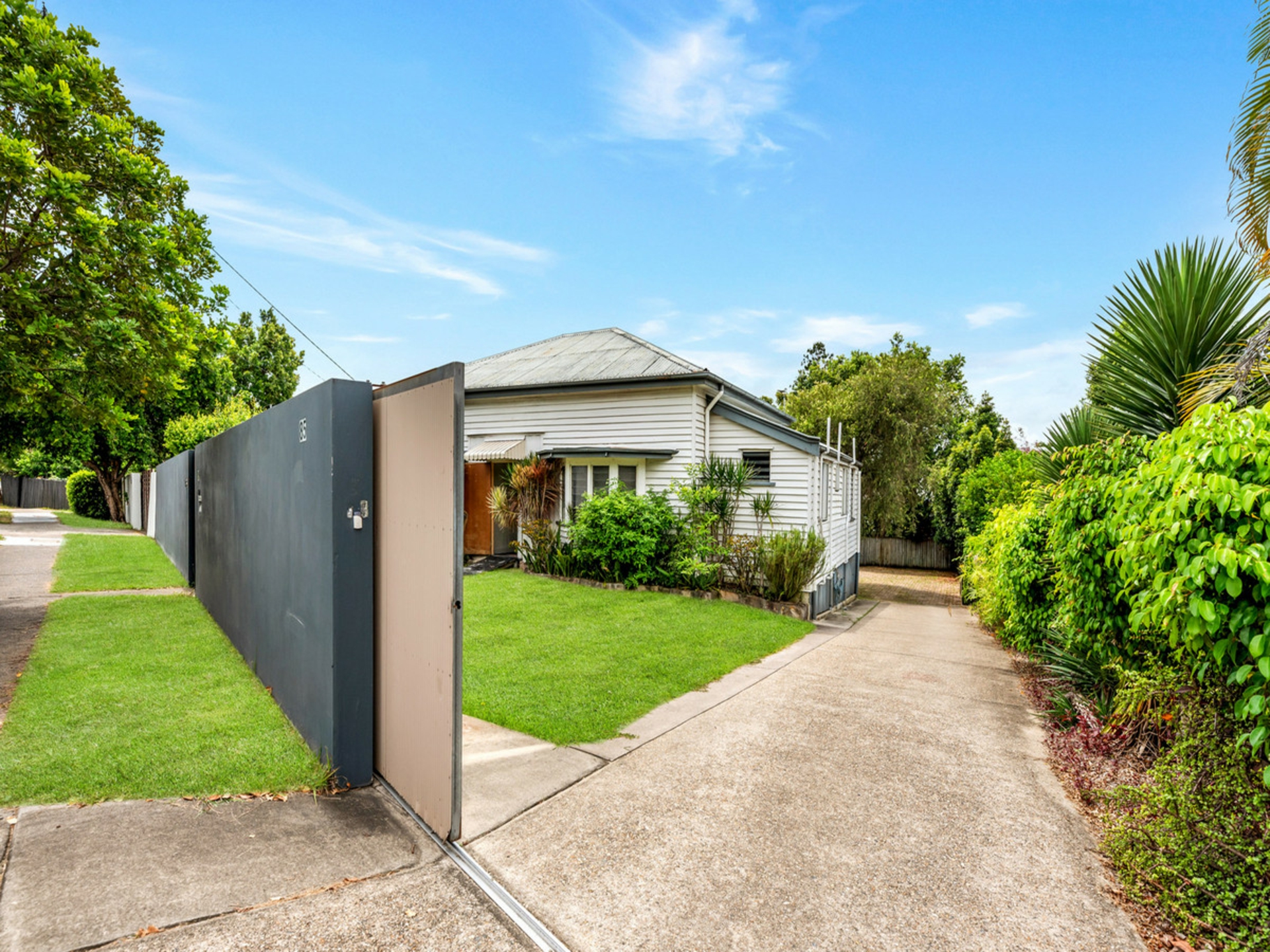 2/85 Stewart Road, ASHGROVE