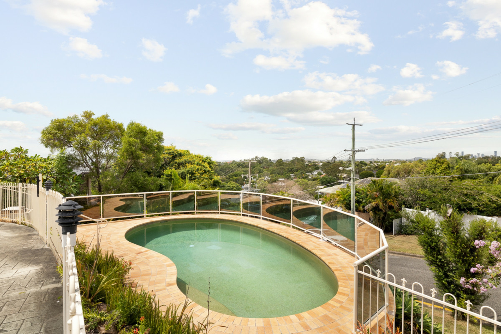 9 Belfort Street, STAFFORD HEIGHTS