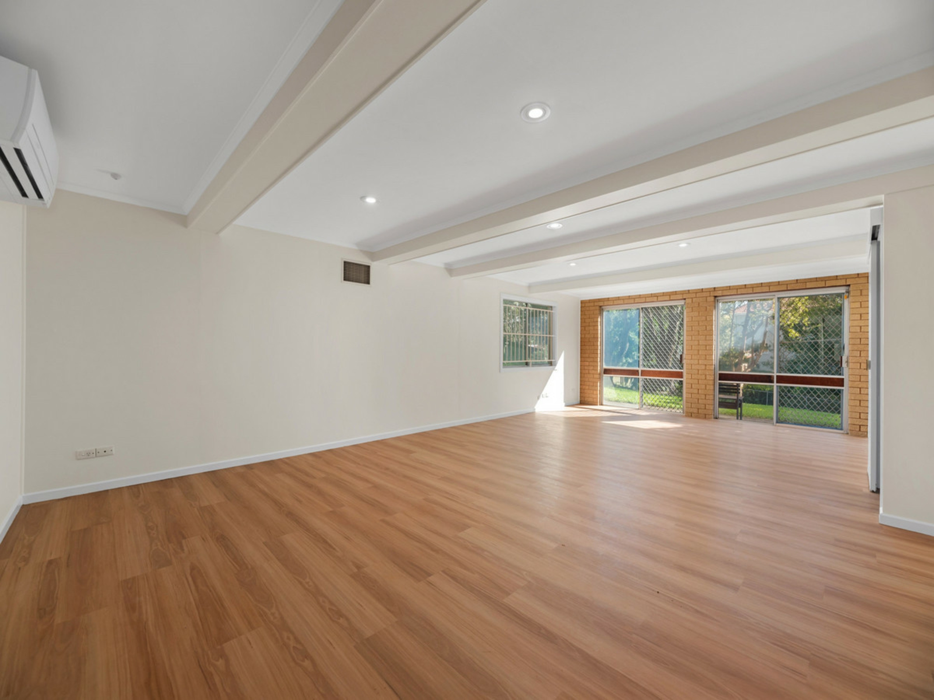 105 Wilgarning Street, STAFFORD HEIGHTS
