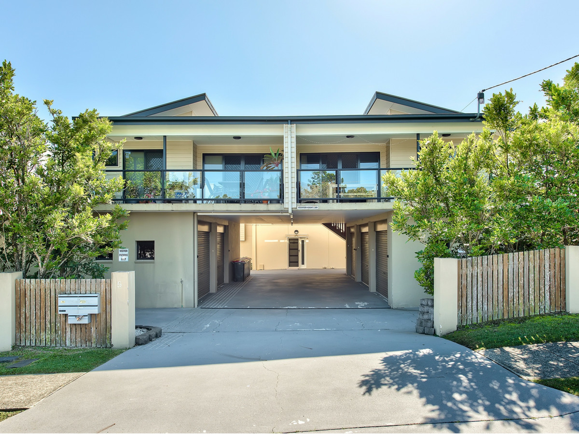 2/5 Rhodes Street, STAFFORD