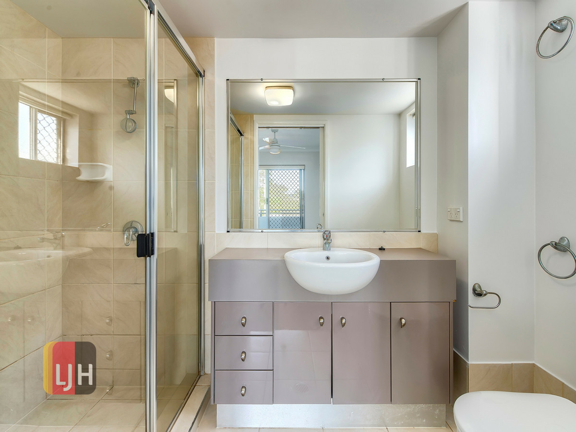 6/111 Samford Road, ENOGGERA