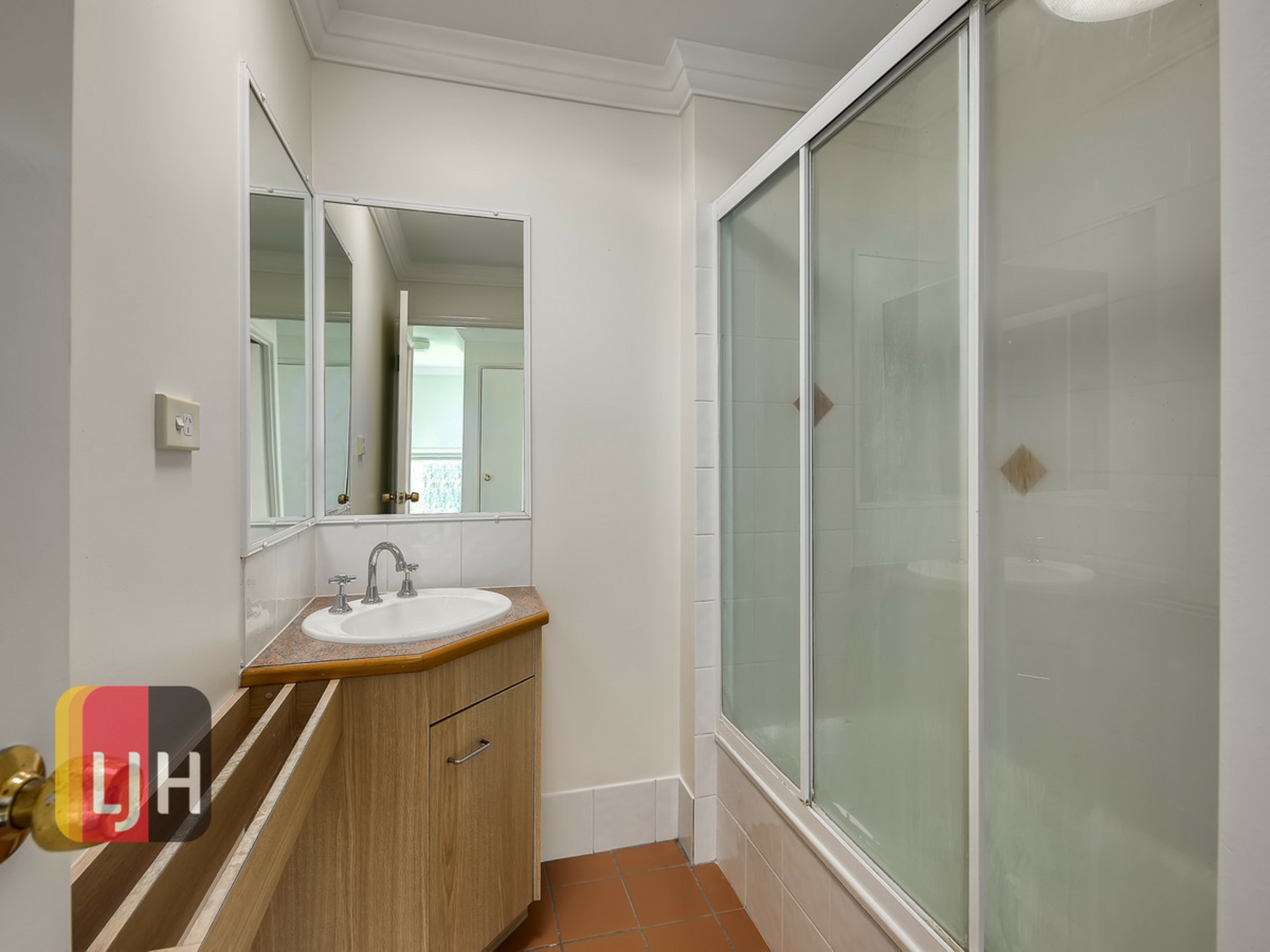 11 Conon Street, LUTWYCHE