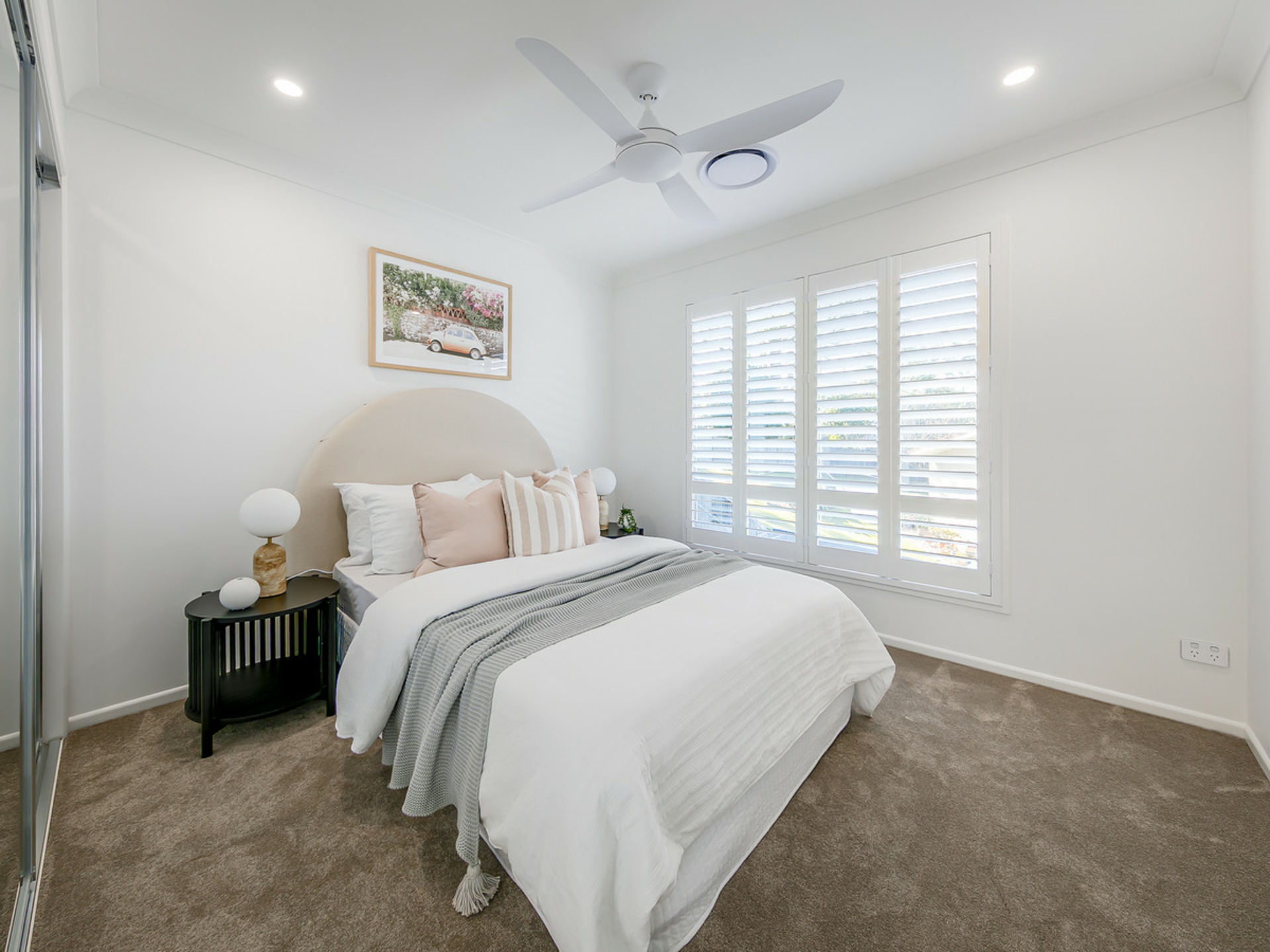 35 Farrant Street — photo 12 of 14